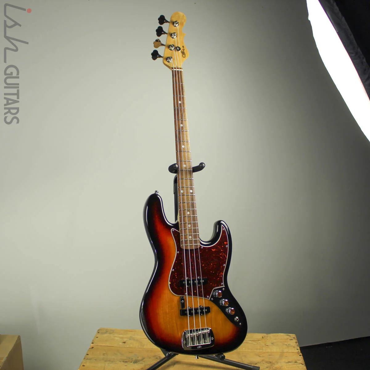 2019 G&L Fullerton Deluxe JB Bass 3 Tone Sunburst - Image 2
