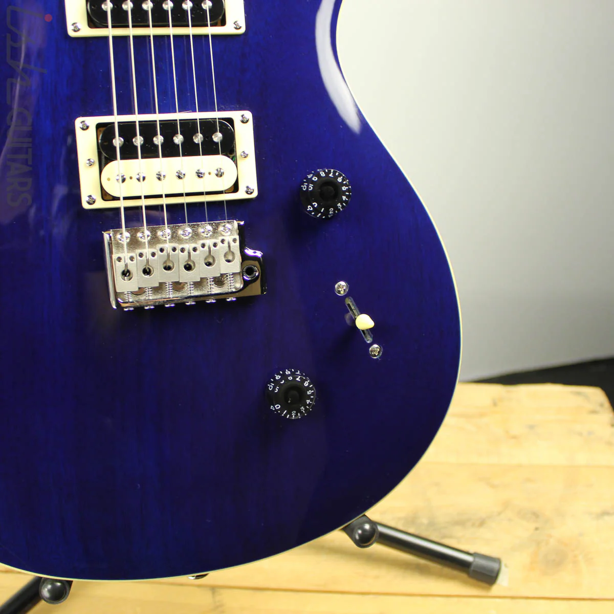 2019 Paul Reed Smith PRS SE Standard 24 - Translucent Blue - Image 3