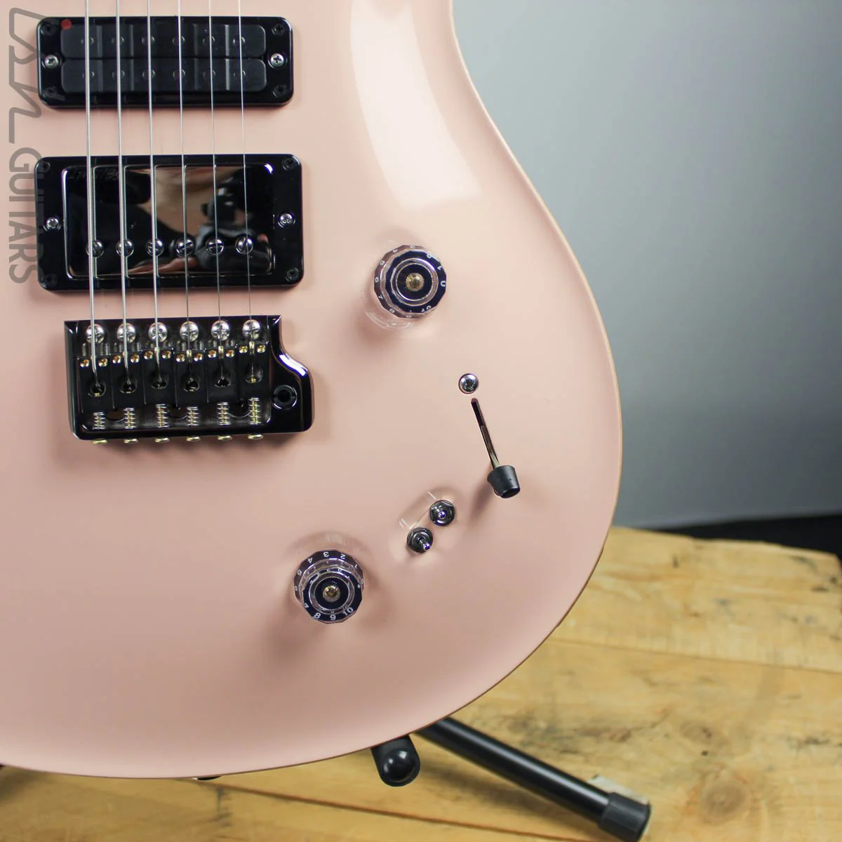 B-Stock 2019 PRS Wood Library Special 22 Semi-Hollow Opaque Grandma Hannon Pink - Image 3