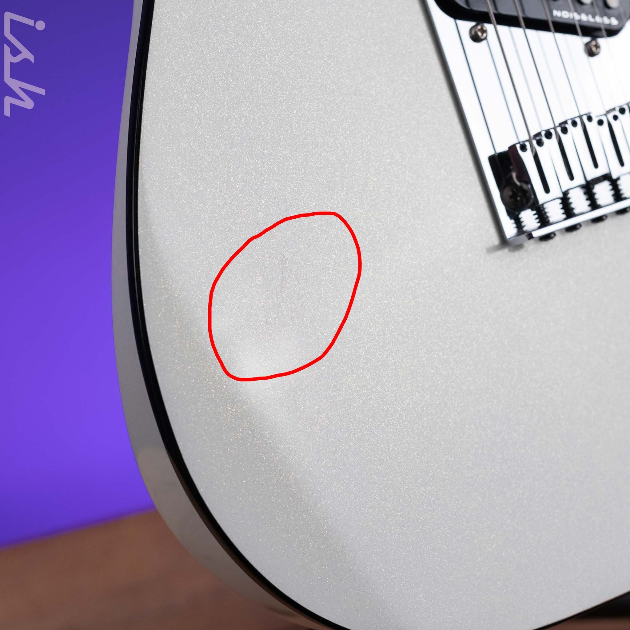 2020 Fender Tele American Ultra Artic Pearl - Image 5