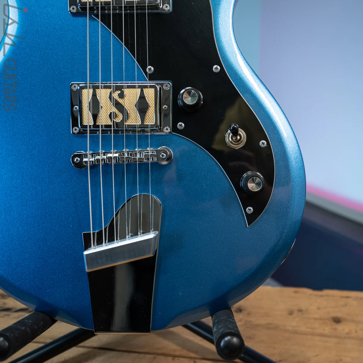 2018 Supro Westbury Island Series Ocean Blue Metallic - Image 4