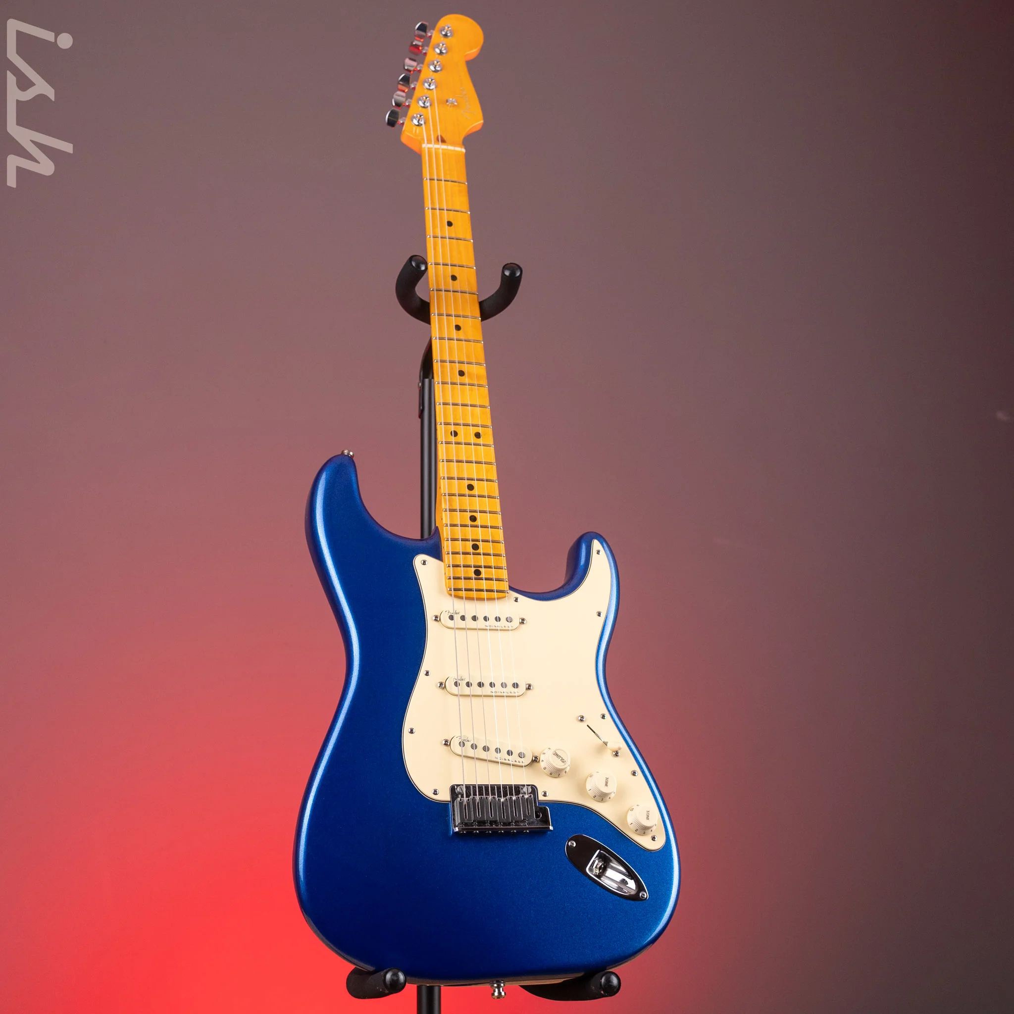 2021 Fender American Ultra Stratocaster Cobra Blue - Image 2