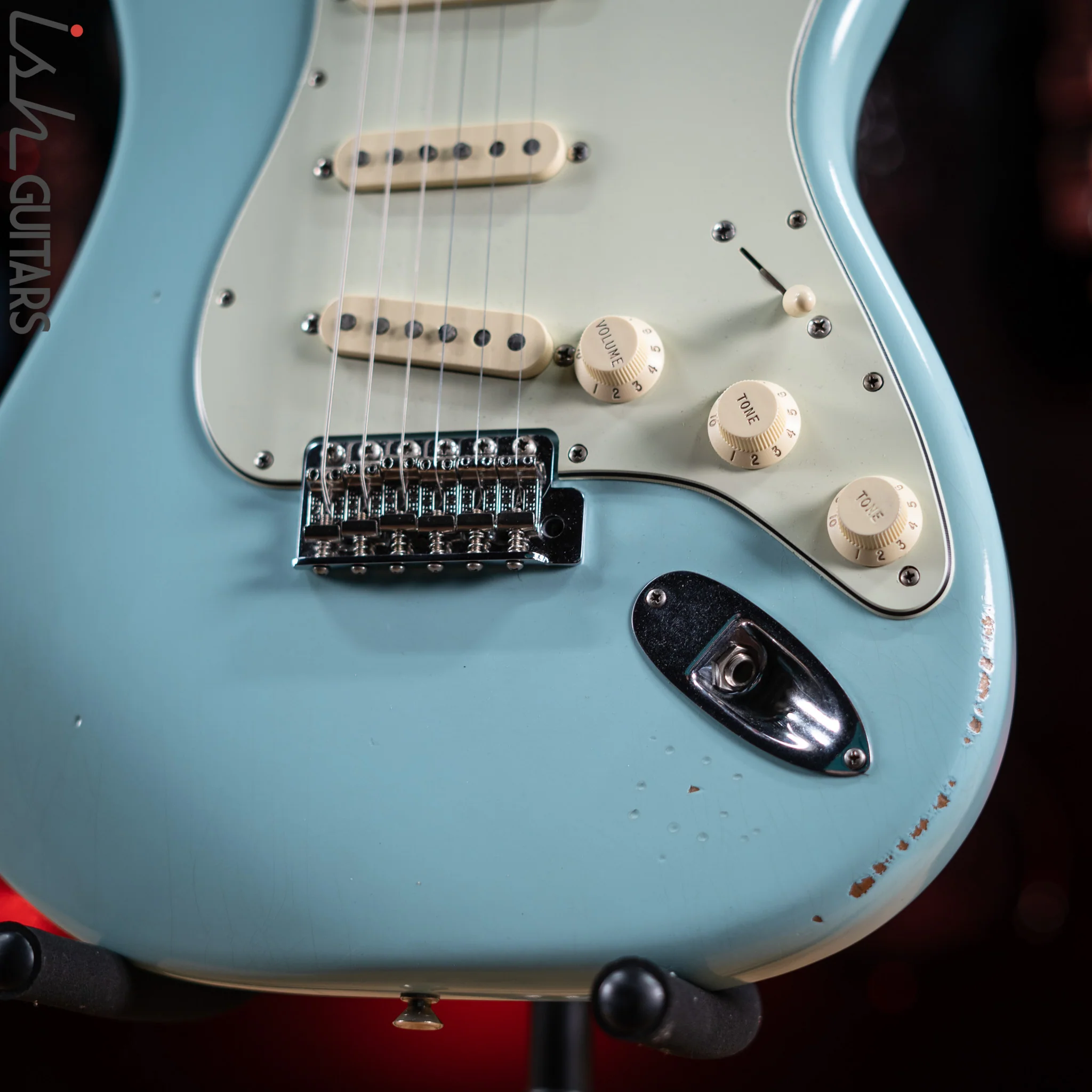 2021 Fender Road Worn Stratocaster Daphne Blue - Image 4