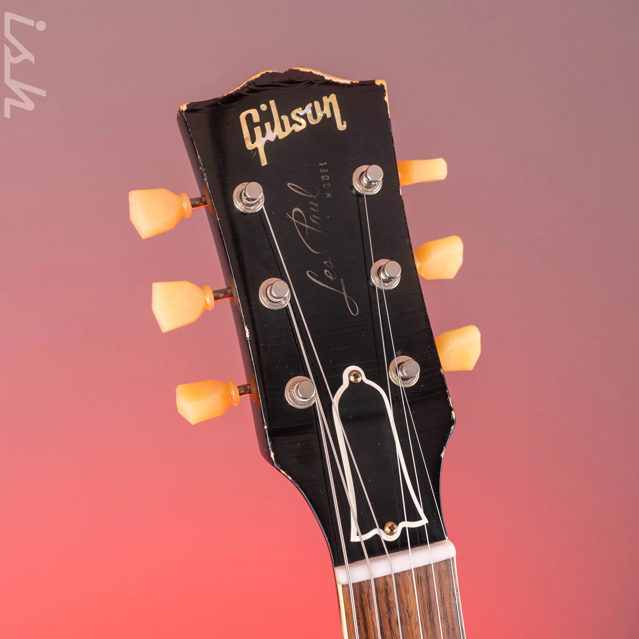 2021 Gibson Murphy Lab Heavy Relic Les Paul Standard 1956 Reissue Black Over Gold w/ Bigsby - Image 6