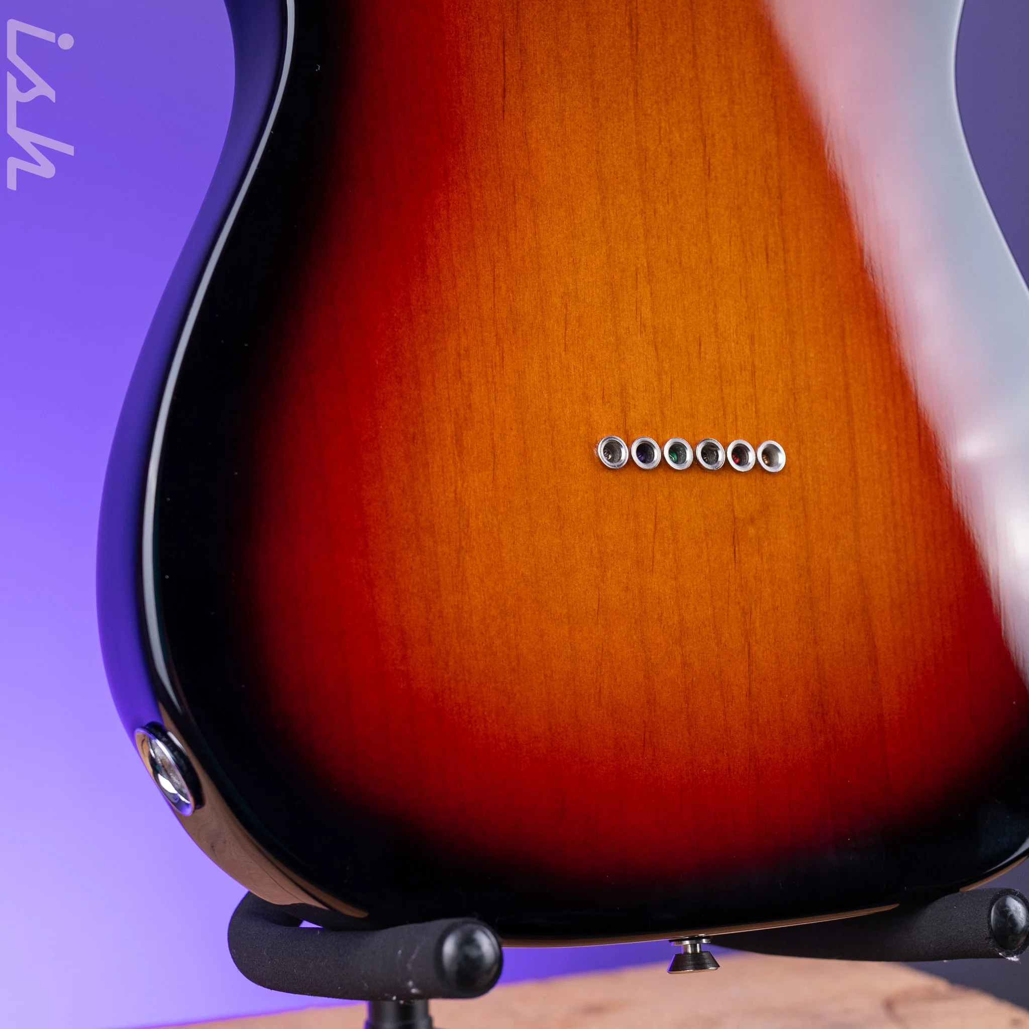 2022 Fender American Pro II Telecaster Sunburst - Image 12