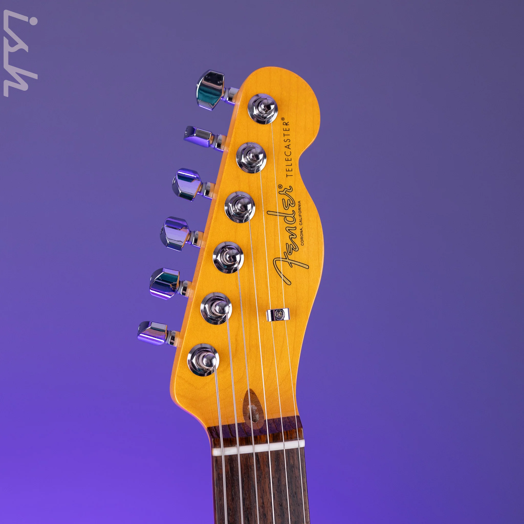 2022 Fender American Pro II Telecaster Sunburst - Image 8