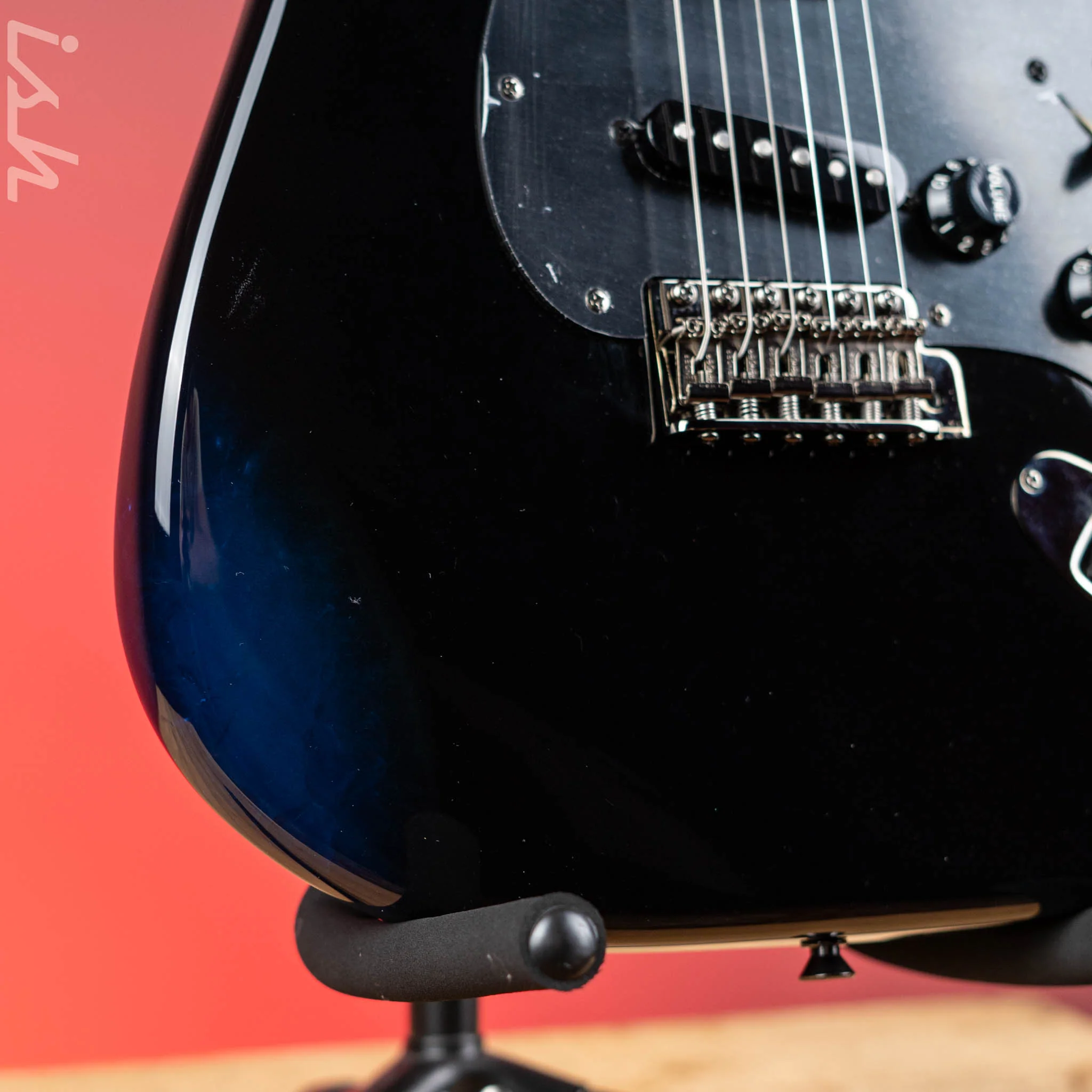 2022 Fender Final Fantasy XIV Stratocaster Limited Edition Black - Image 4