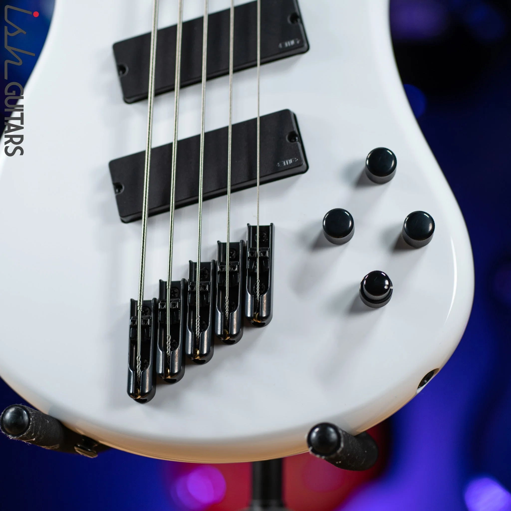 2022 Ish X Spector NS Dimension 5 String EMG Darkglass White Gloss - Image 4