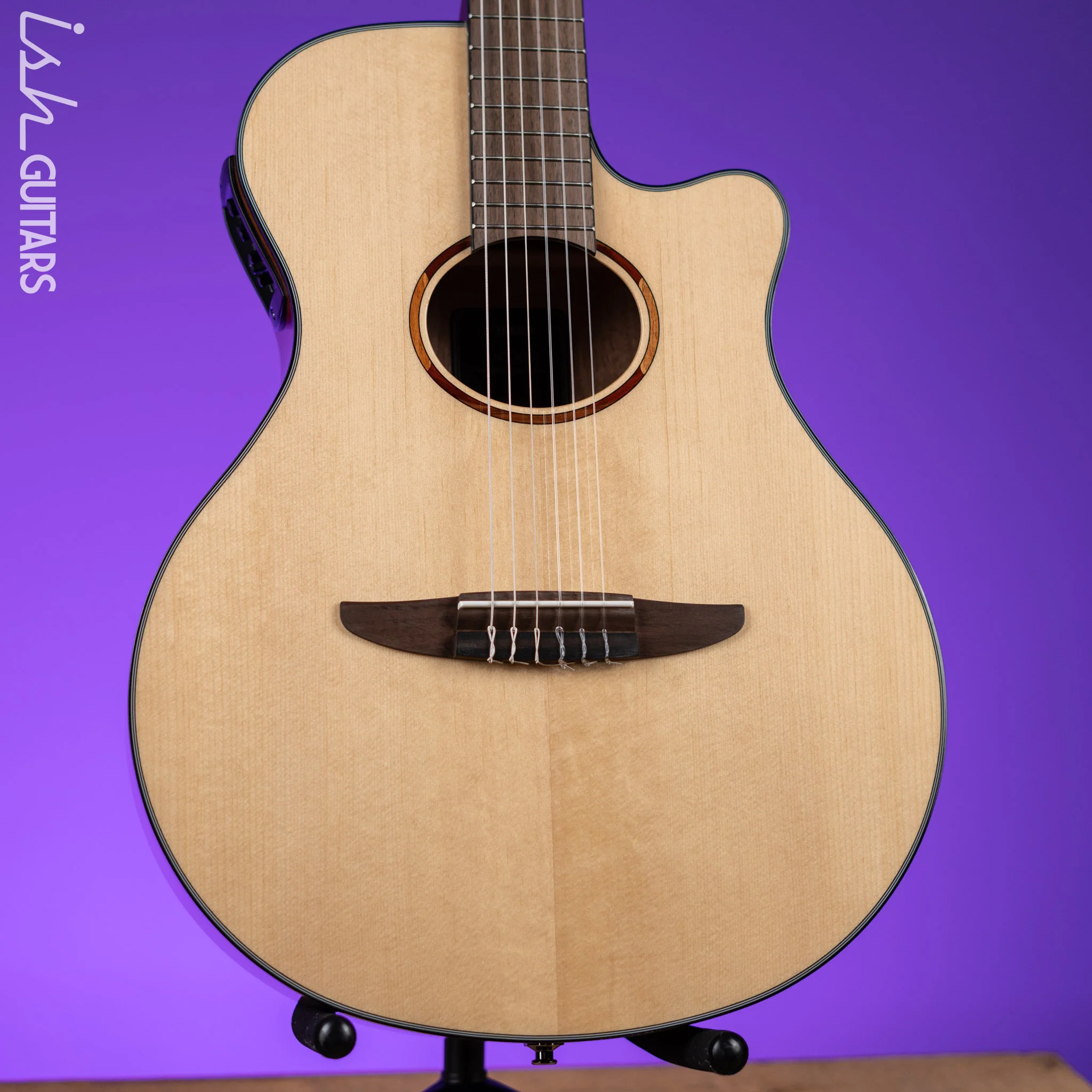 2022 Yamaha NTX1 Classical Cutaway Natural