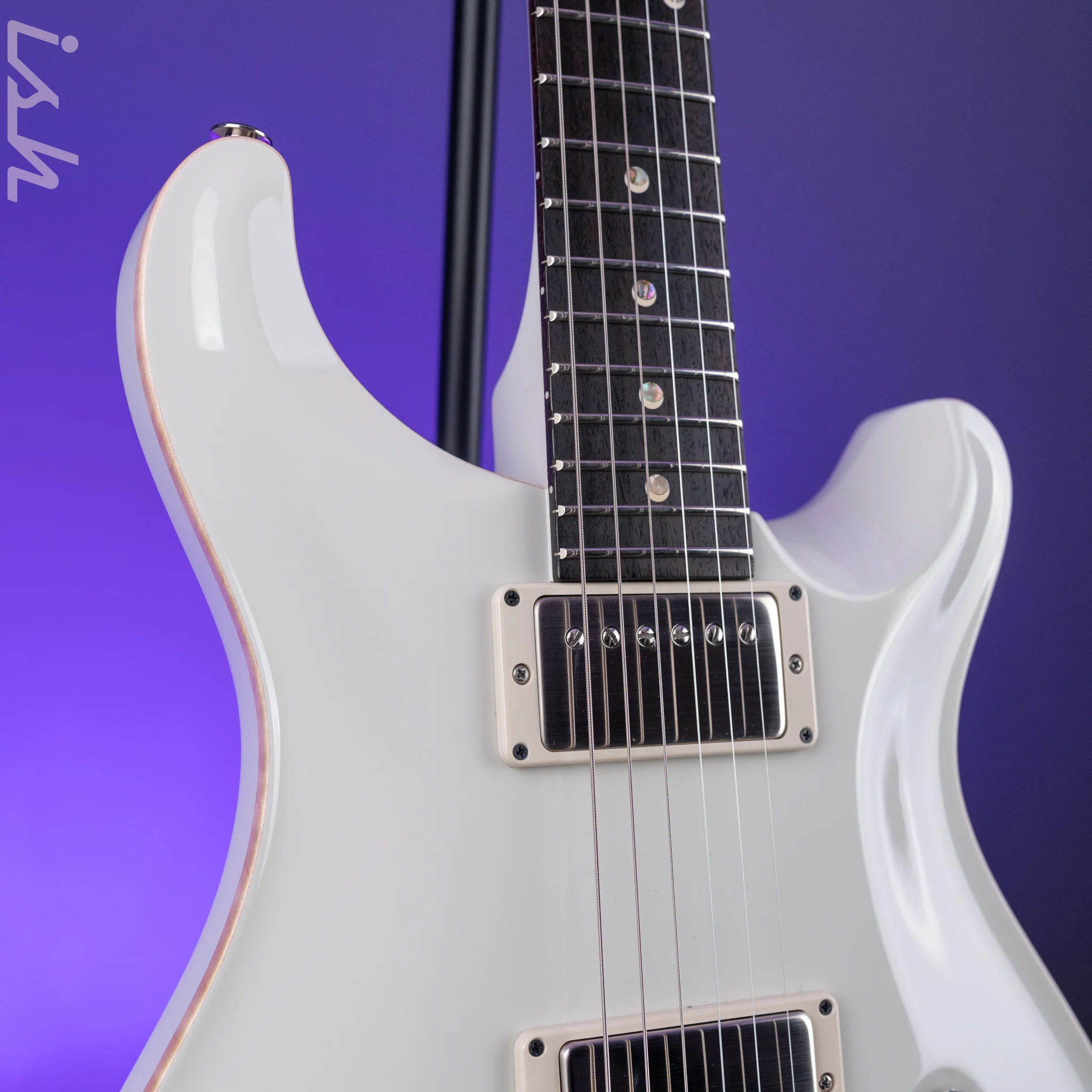 2023 PRS DGT Antique White - Image 3