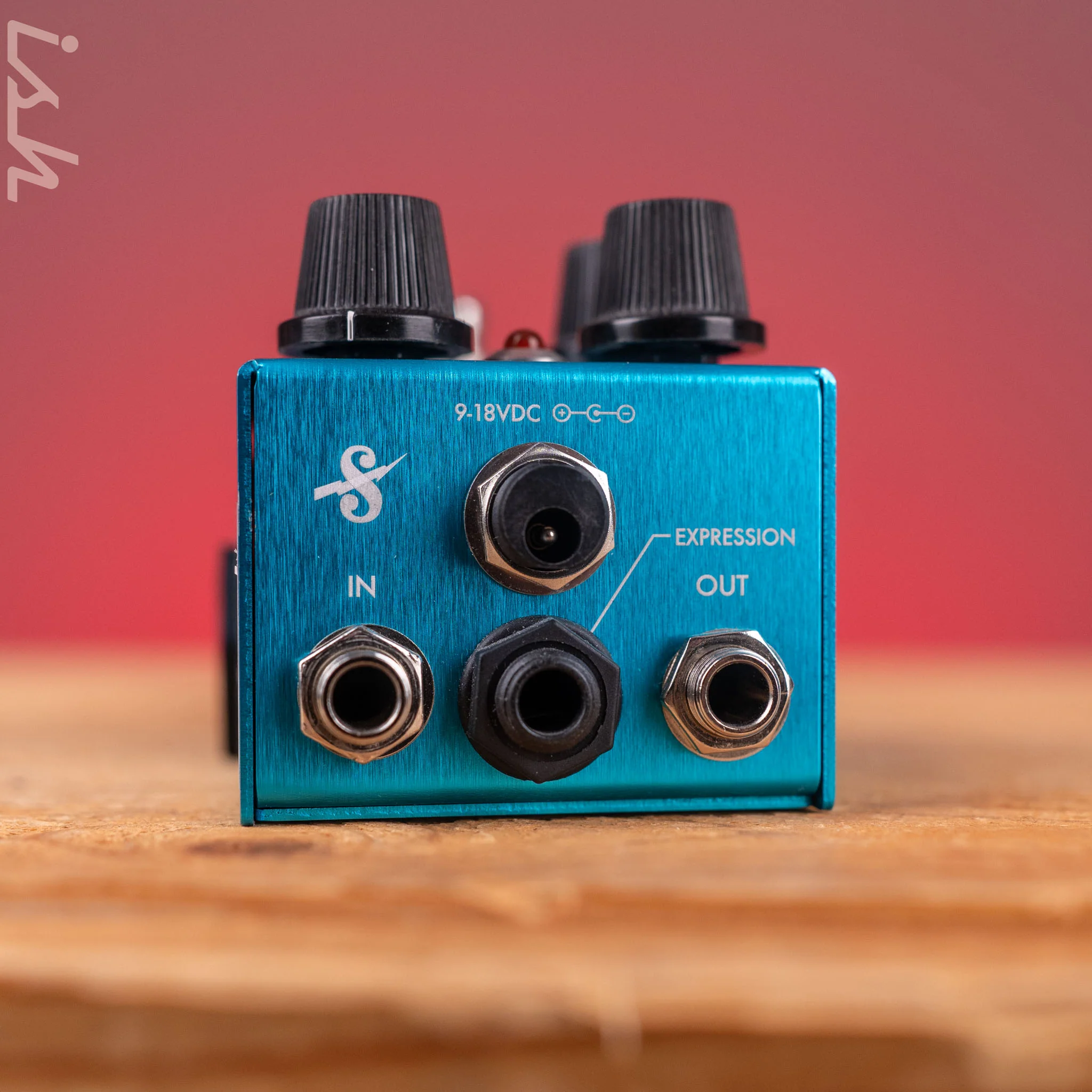 2023 Supro 1310 Tremolo Guitar Pedal - Image 5