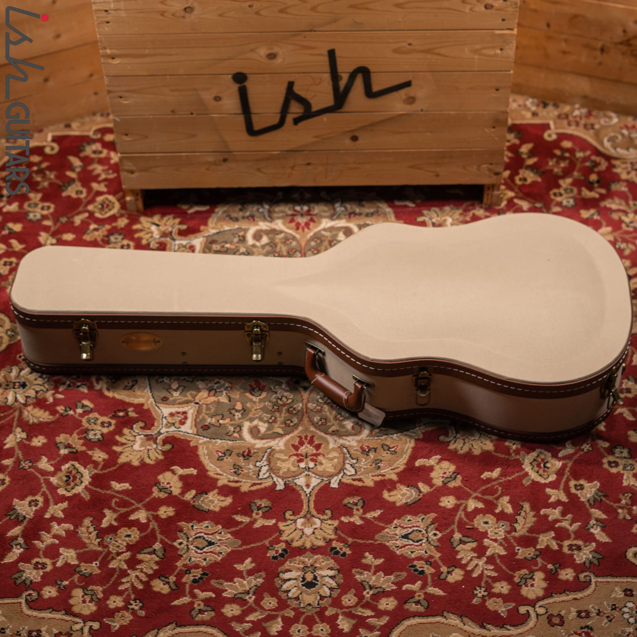 Alvarez Yairi GYM70CESHB Masterworks Grand Auditorium Cutaway Shadowburst - Image 15