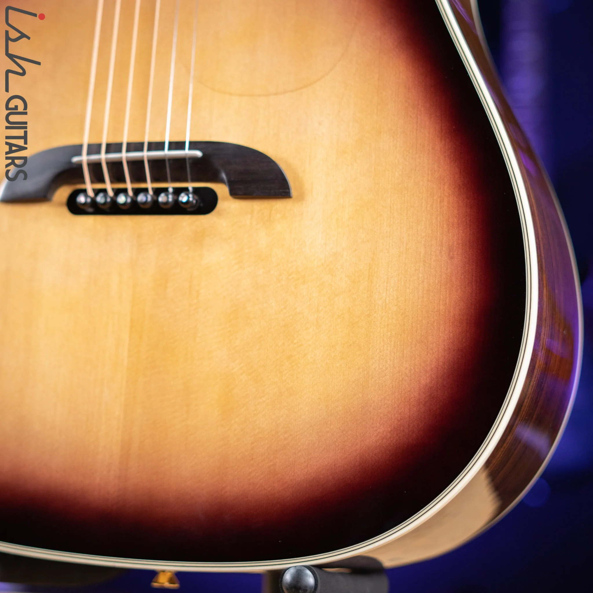 Alvarez Yairi Masterworks DYMR70SB Dreadnought Slope Shoulder Sunburst - Image 4