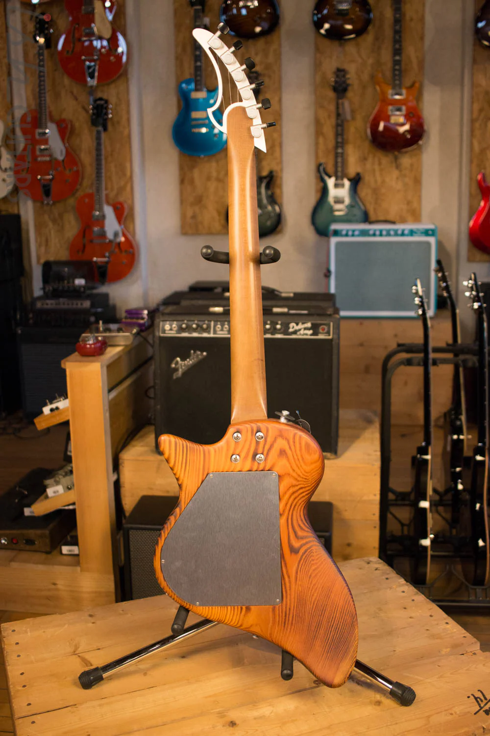 Andreas Guitars Feirce Shark Aluminum Fretboard Rare - Image 8