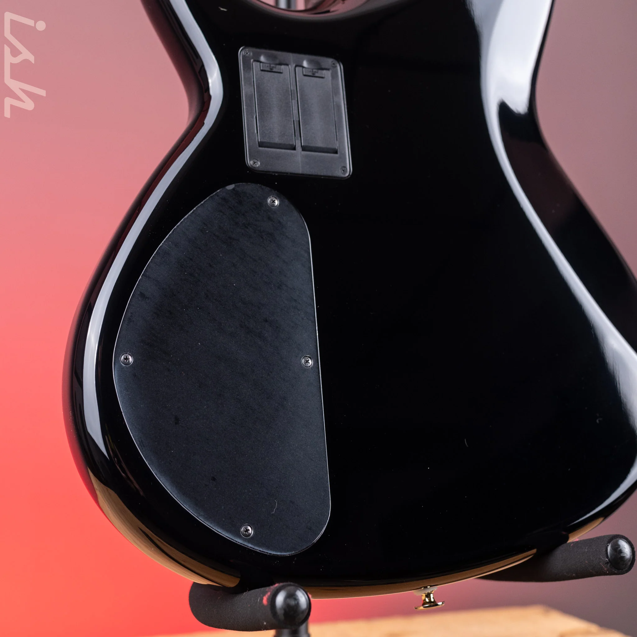 Aria Pro II SB-1000 4-String Bass Solid Black - Image 10