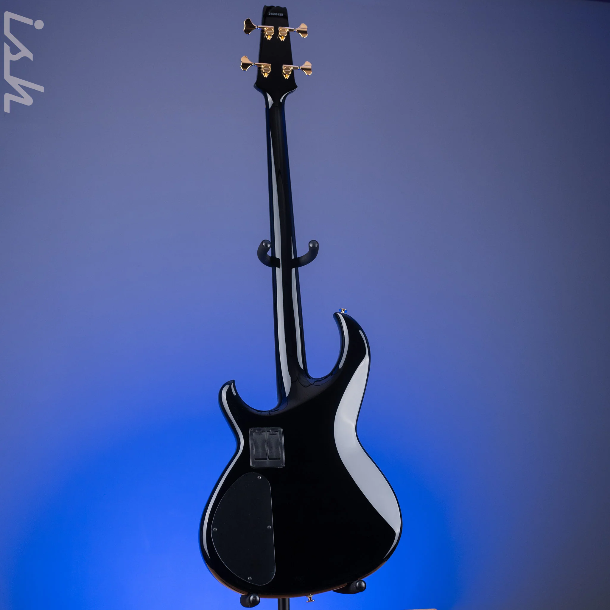 Aria Pro II SB-1000 4-String Bass Solid Black - Image 7