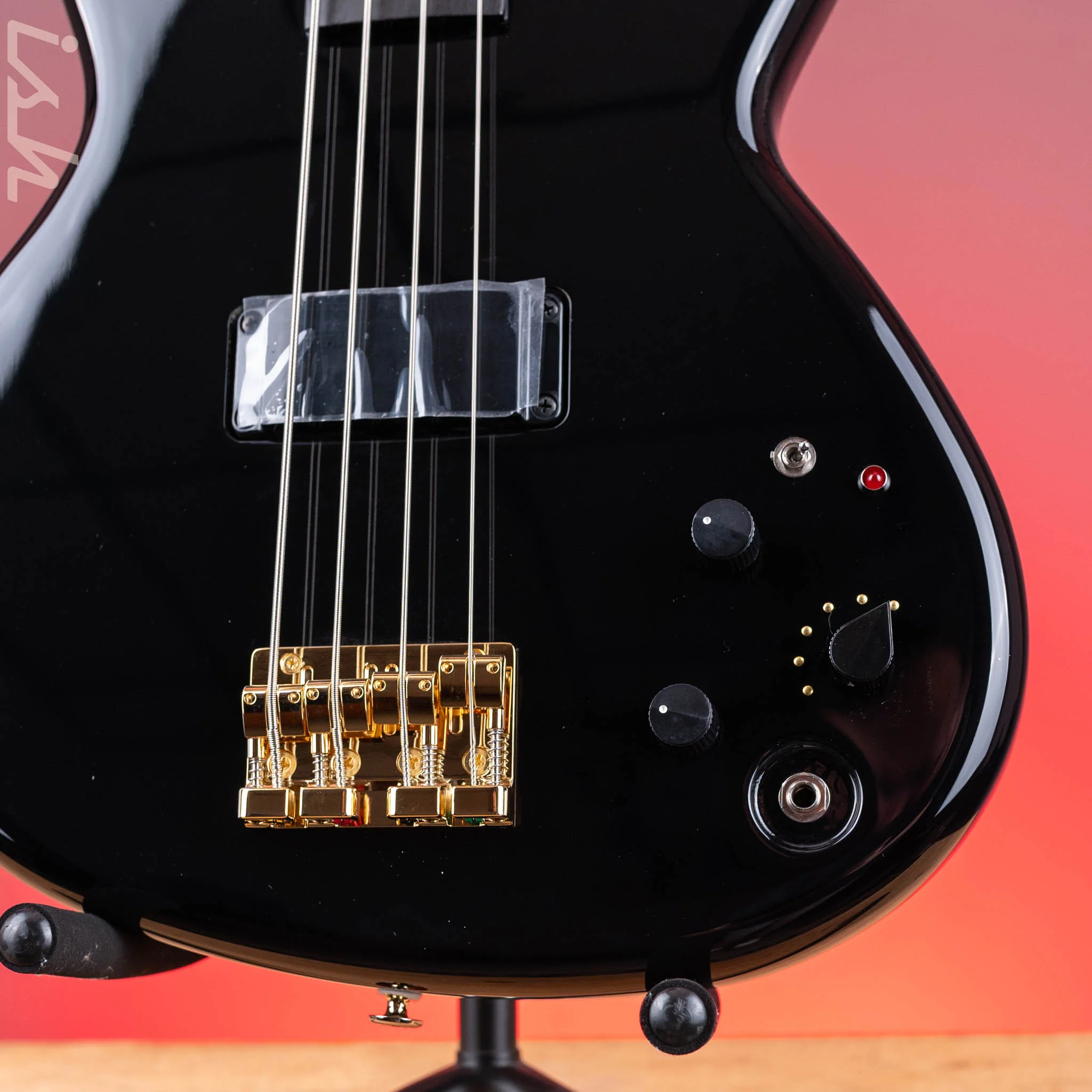 Aria Pro II SB-1000 4-String Bass Solid Black - Image 4