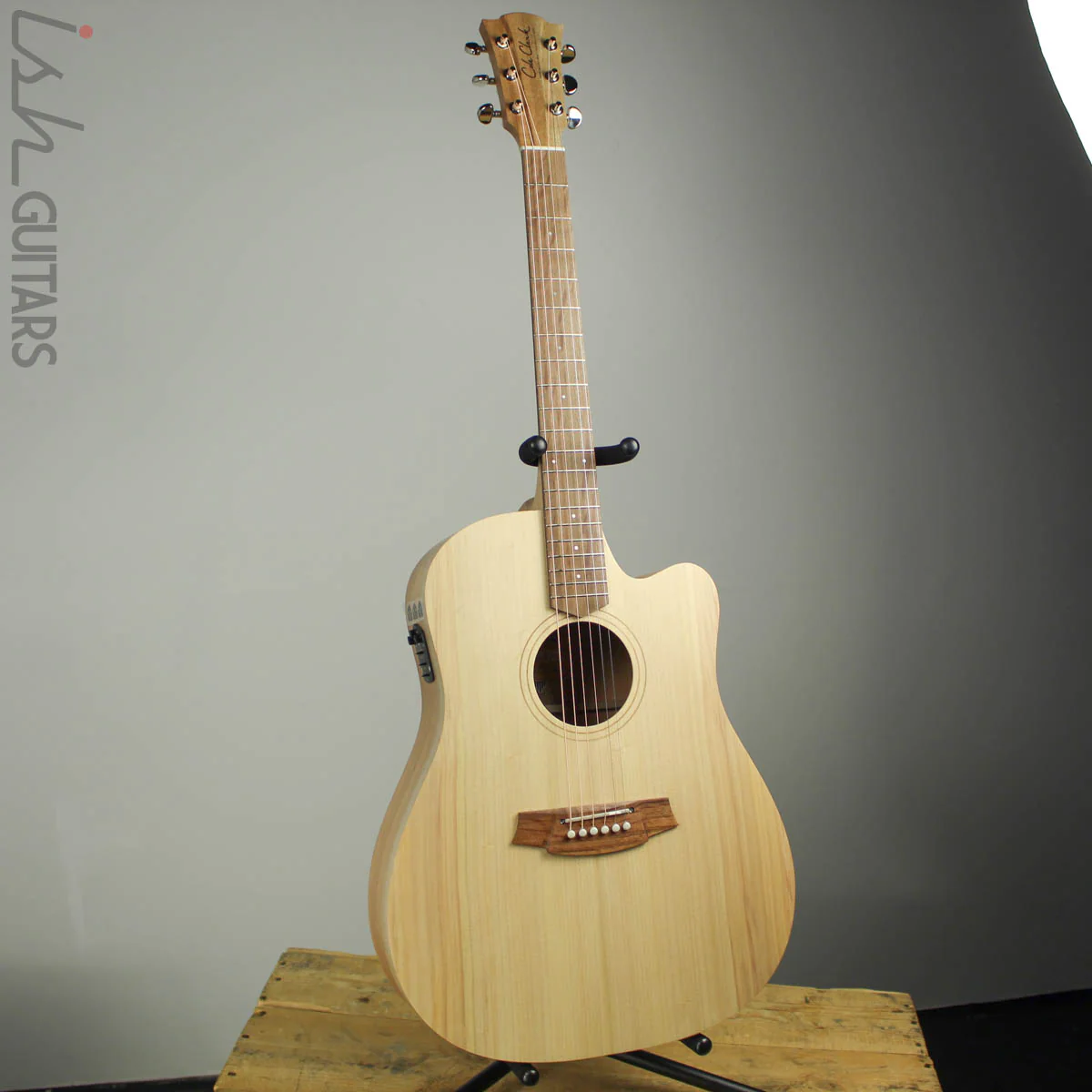 Cole Clark Fat Lady FL1EC-BM Bunya/Maple - Image 2