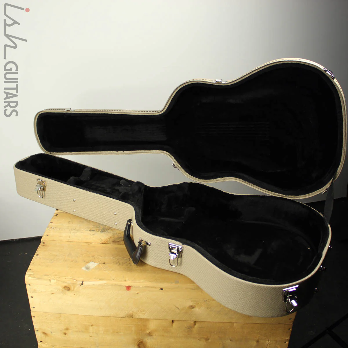Cole Clark Fat Lady FL2EC-BLBL Sunburst Australian Blackwood - Image 6