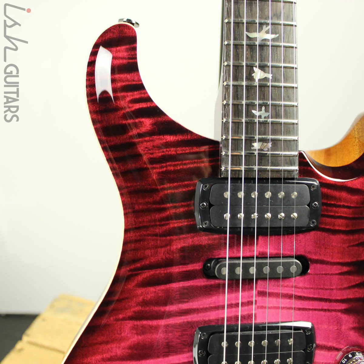 2019 PRS Modern Eagle V Private Stock Limited Raspberry Dragon's Breath - Image 4