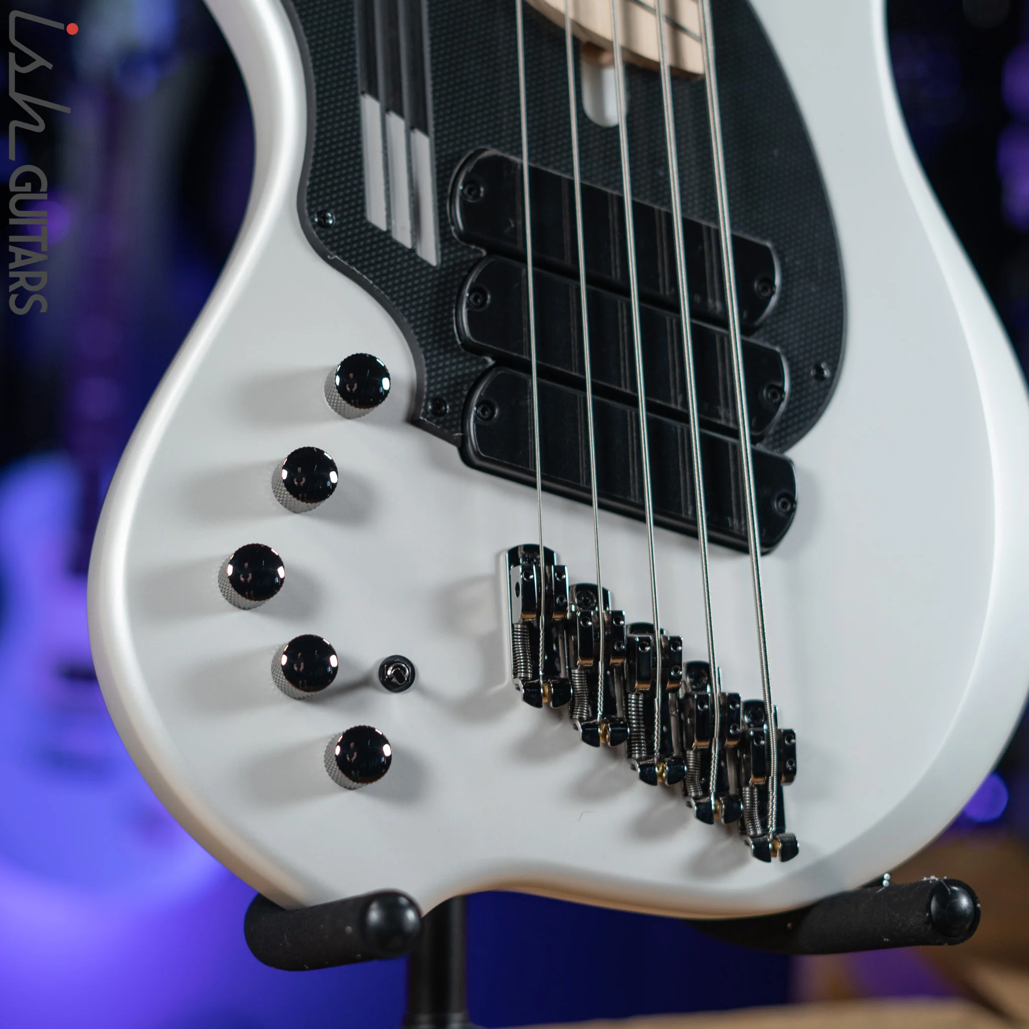 Dingwall NG-3 5-String Bass Left Handed Ducati White - Image 4