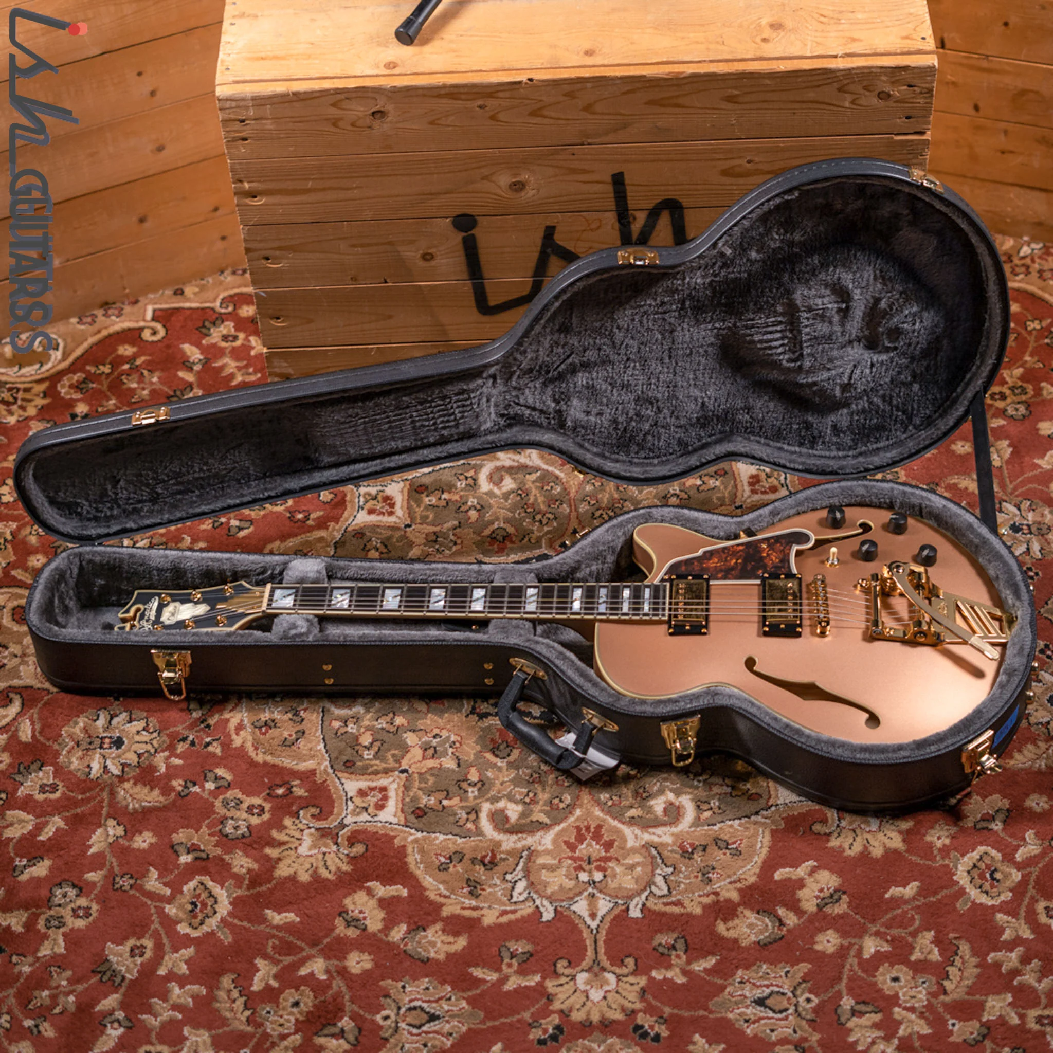 D’Angelico Deluxe SS LTD 11 of 50 Matte Rose Gold - Image 15