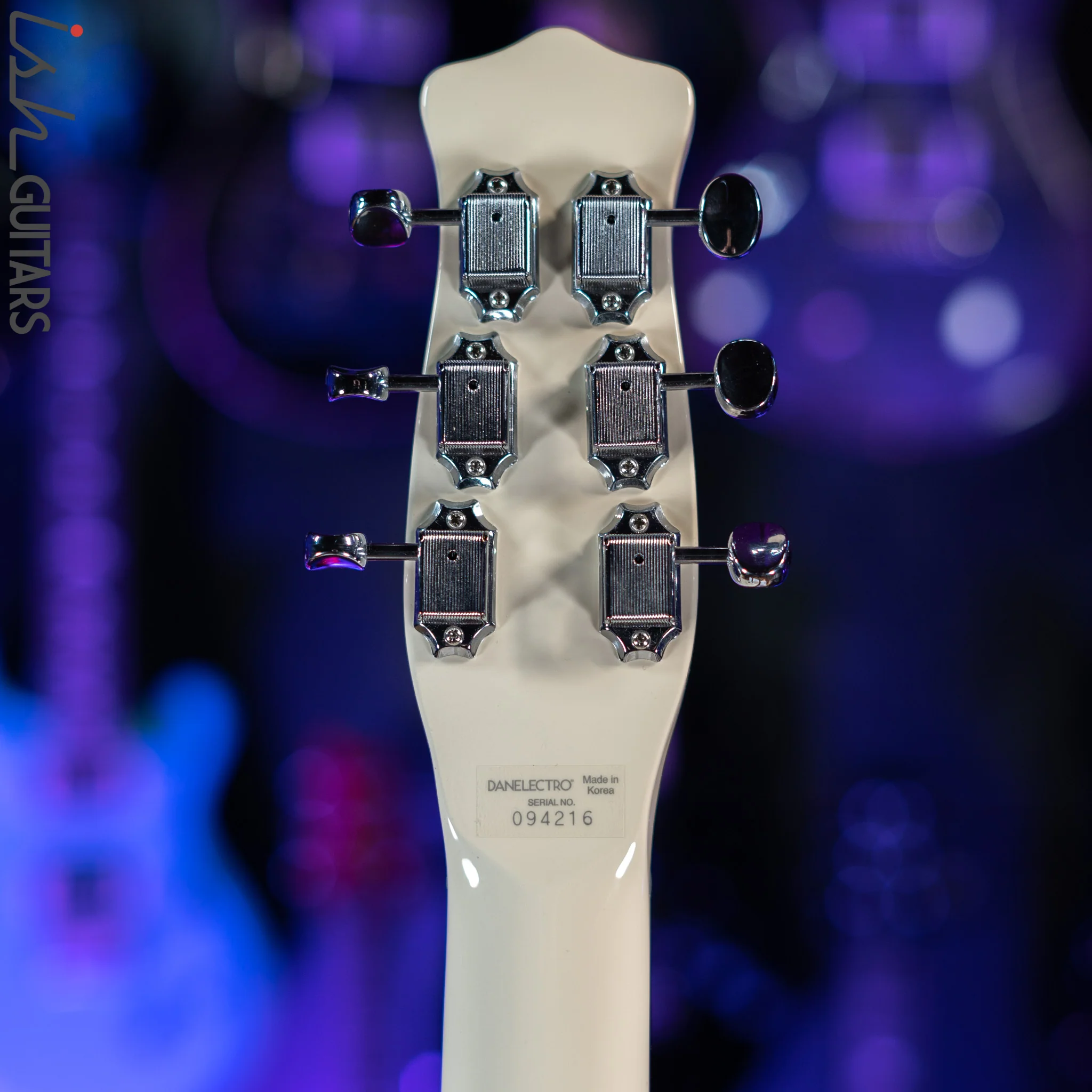 Danelectro '59XT Electric Guitar Vintage Cream - Image 10