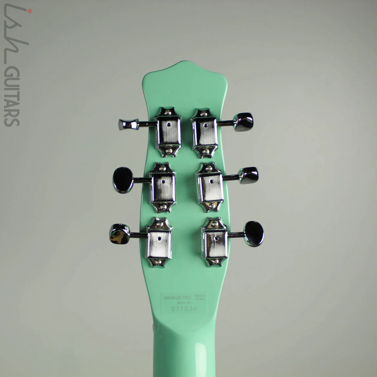 Danelectro ‘64XT Vintage Aqua - Image 10