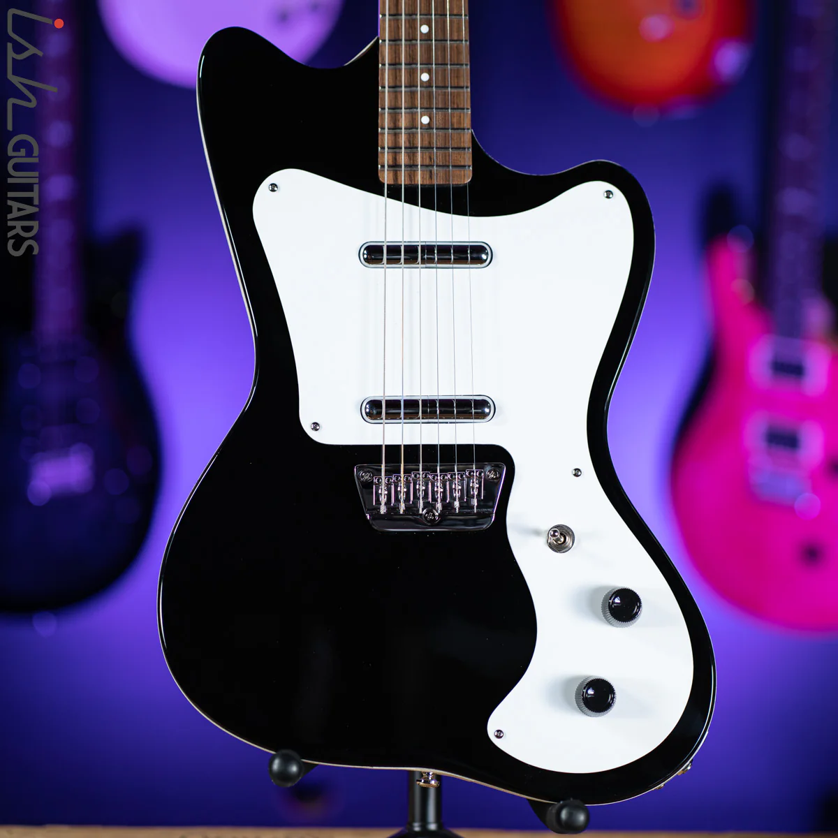 Danelectro '67 Dano Electric Guitar Black - Image 2