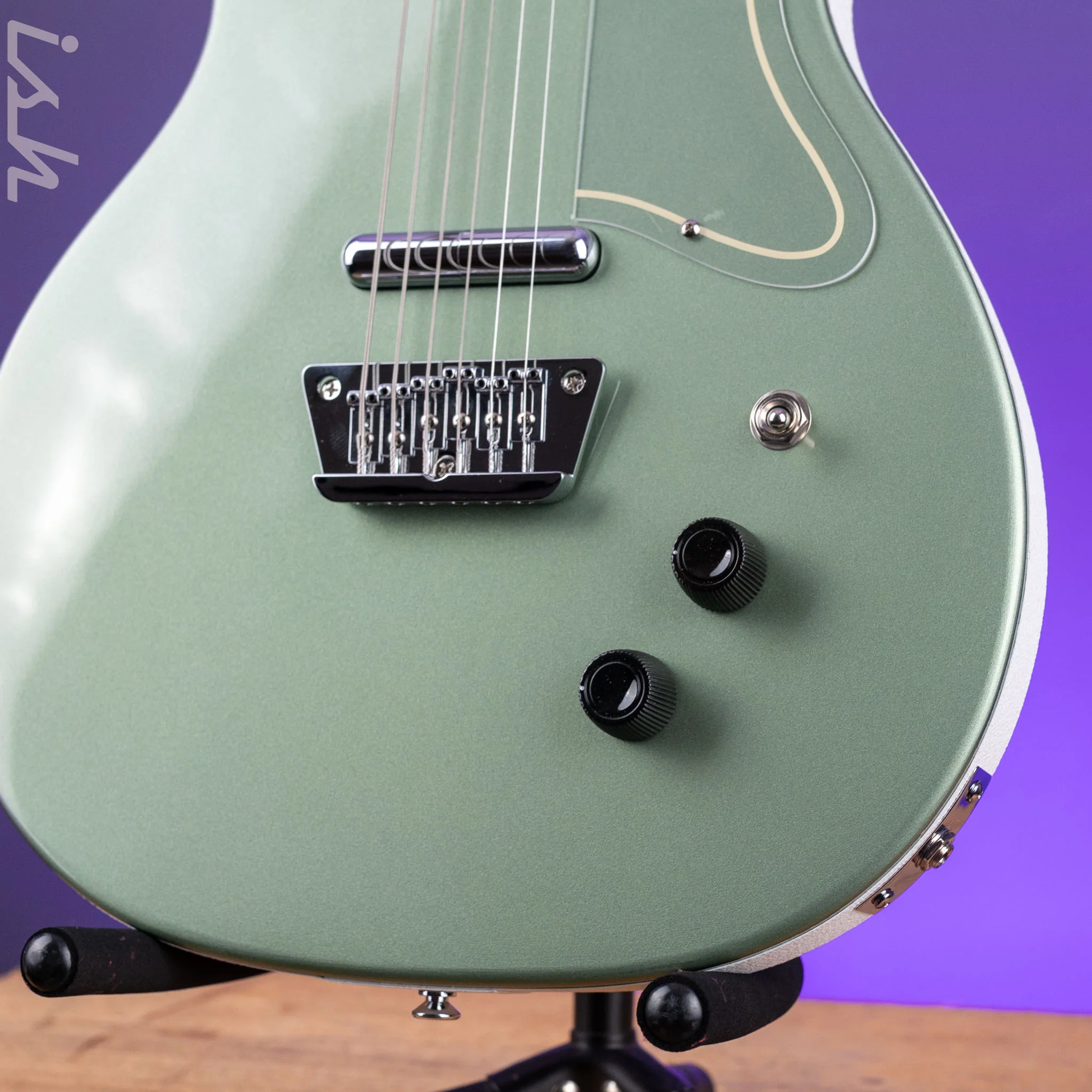 Danelectro D-56 Baritone Electric Guitar Olive Metallic *Ish Guitars Exclusive* - Image 5