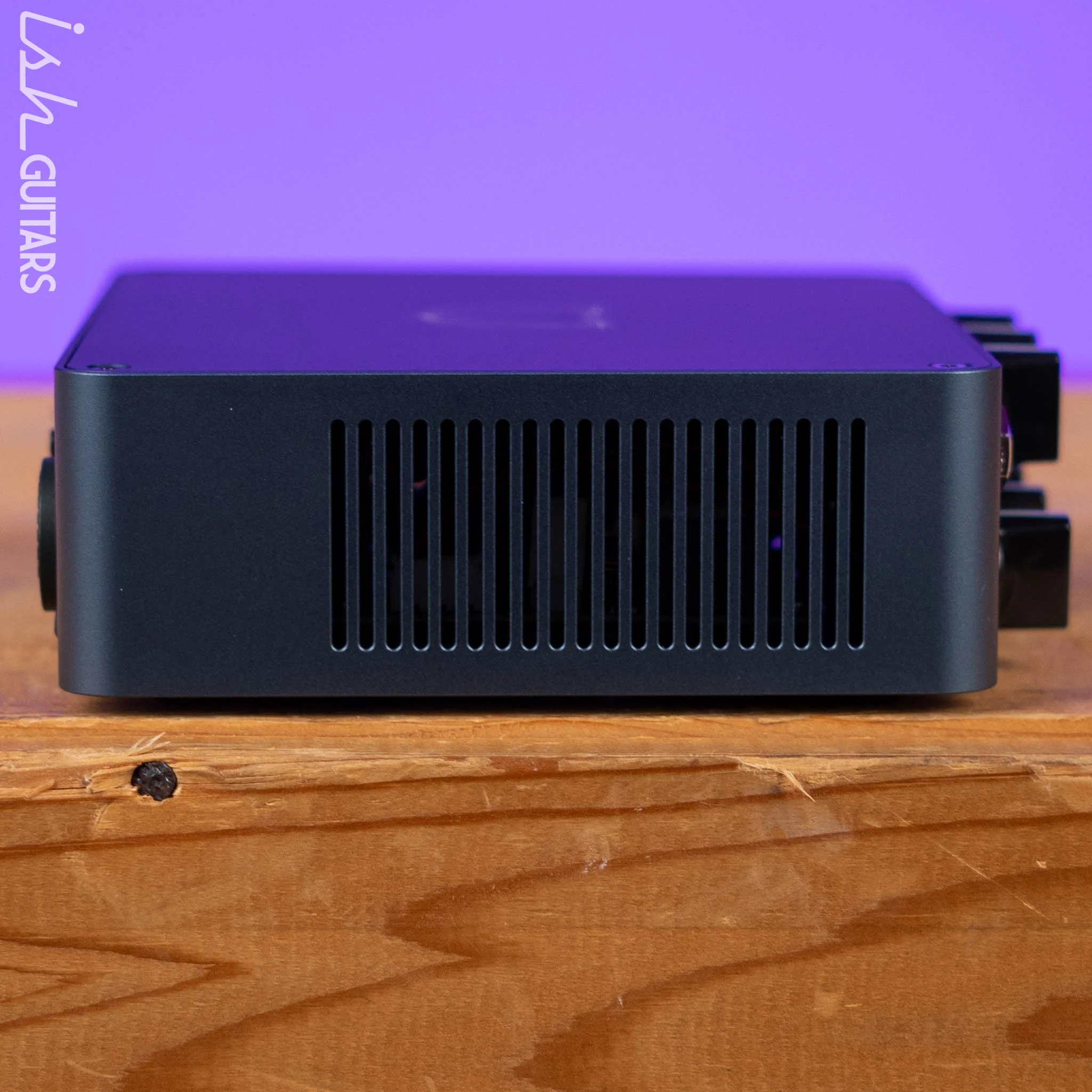 Darkglass Alpha Omega 200 - 200W Bass Amp Head - Image 3