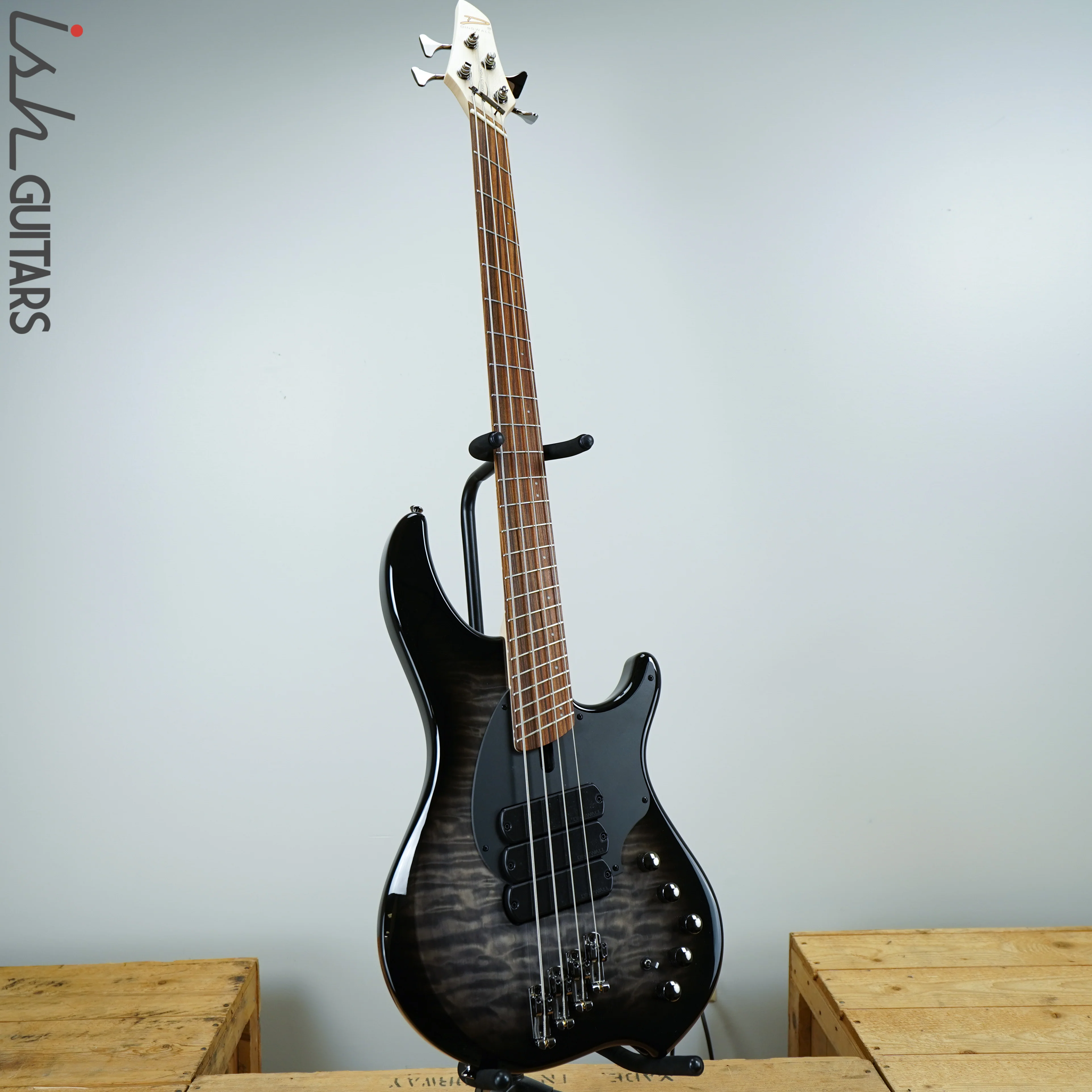Dingwall Combustion 4 String 3 Pickup 2 Tone Blackburst Pau Ferro - Image 2