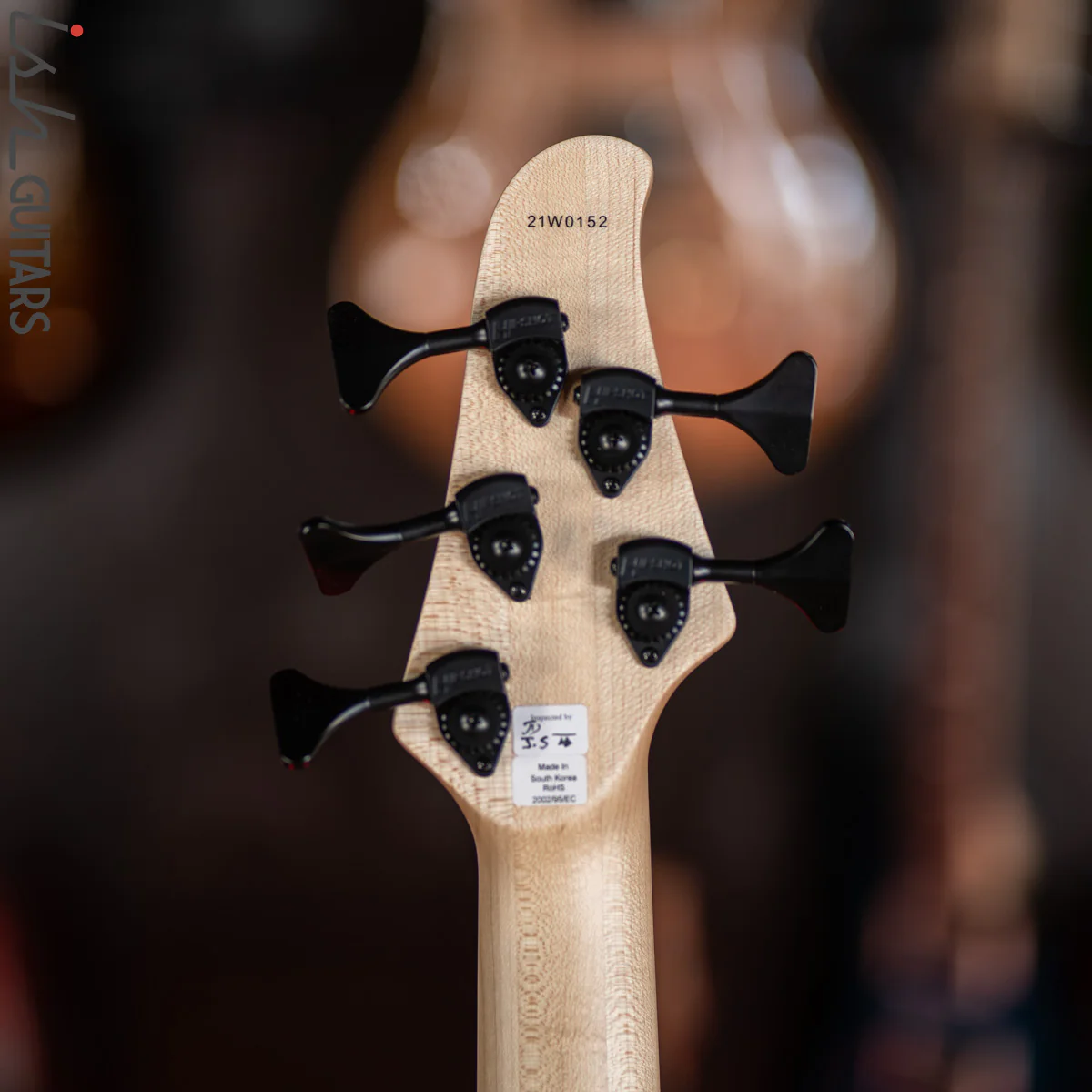 Dingwall D-Roc 5-String Bass Matte Blue to Purple Colorshift - Image 10
