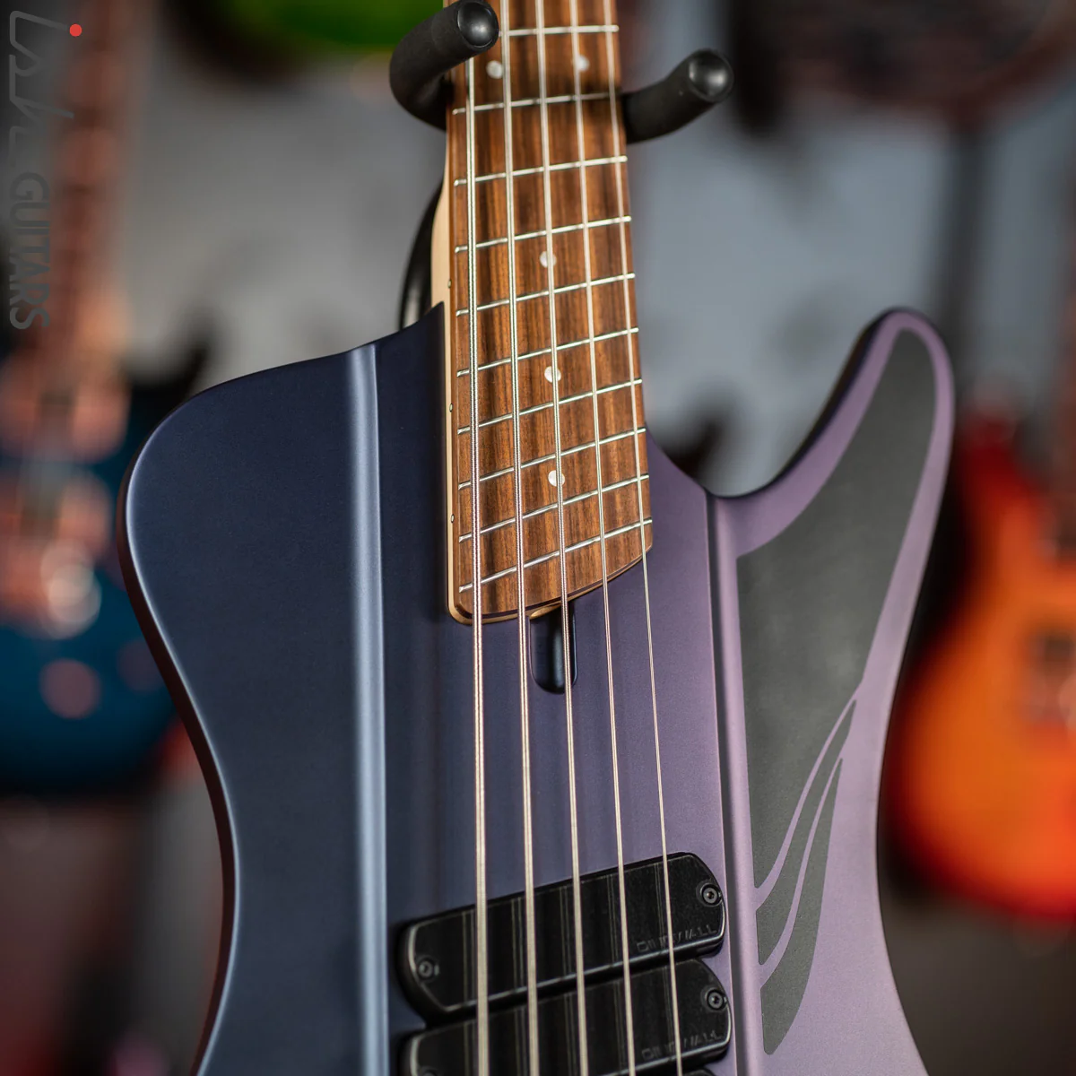 Dingwall D-Roc Standard 5-String Bass Blue to Purple Colorshift - Image 4