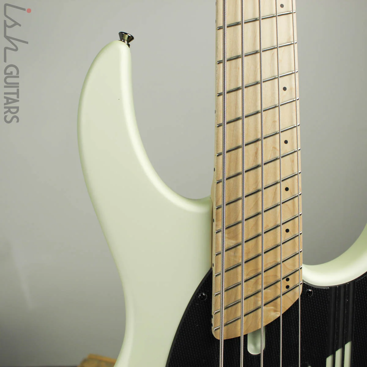 Dingwall NG3 5-String Ducati White - Image 4