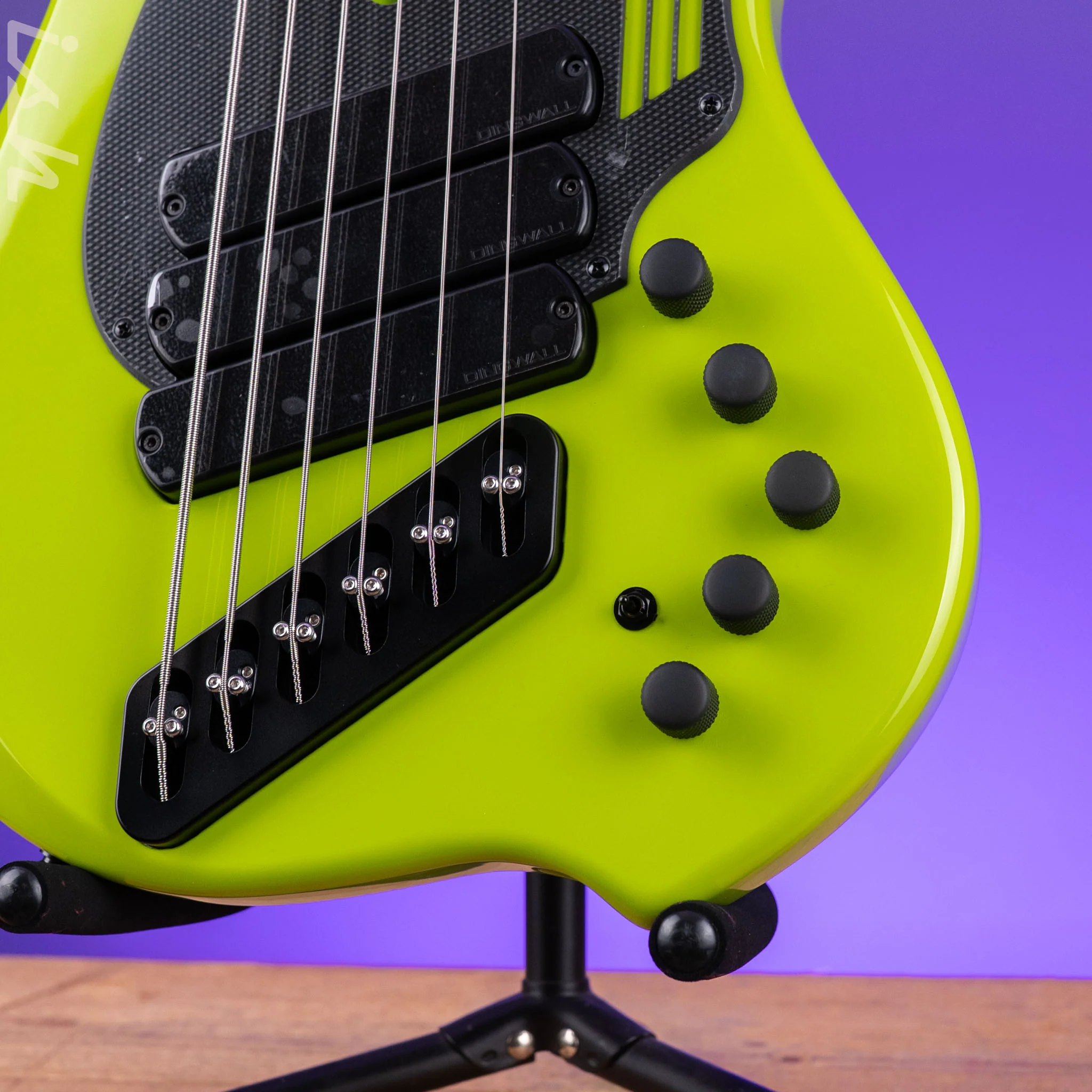 Dingwall NG3 6-String Bass Ferrari Green - Image 5