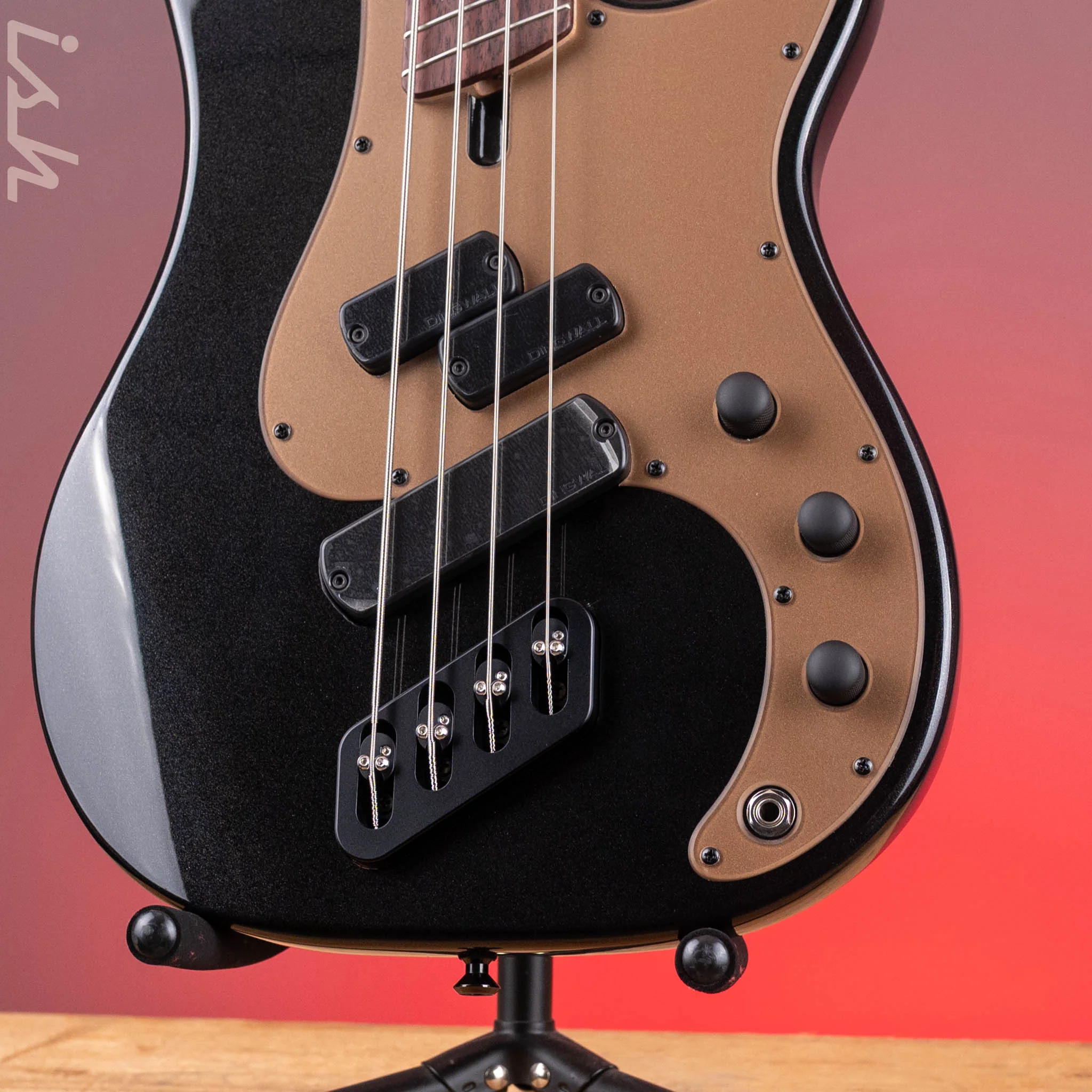 Dingwall SP1 4-String Bass Gloss Metallic Black - Image 5