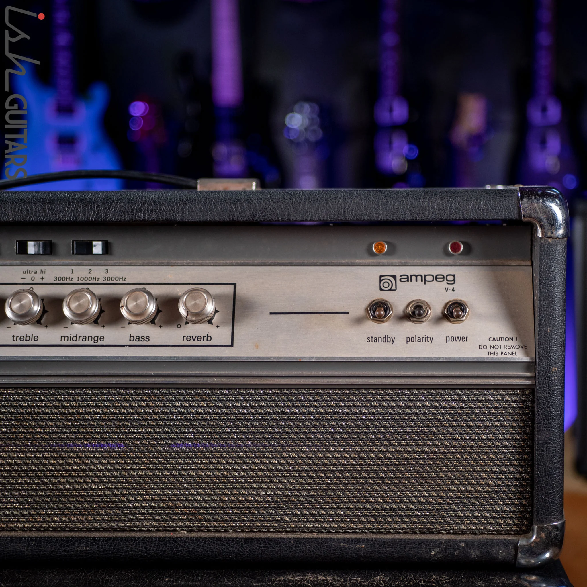 Early 1970s Ampeg V-4 Guitar/Bass Amplifier Head and Cabinet w/ Reverb - Image 5