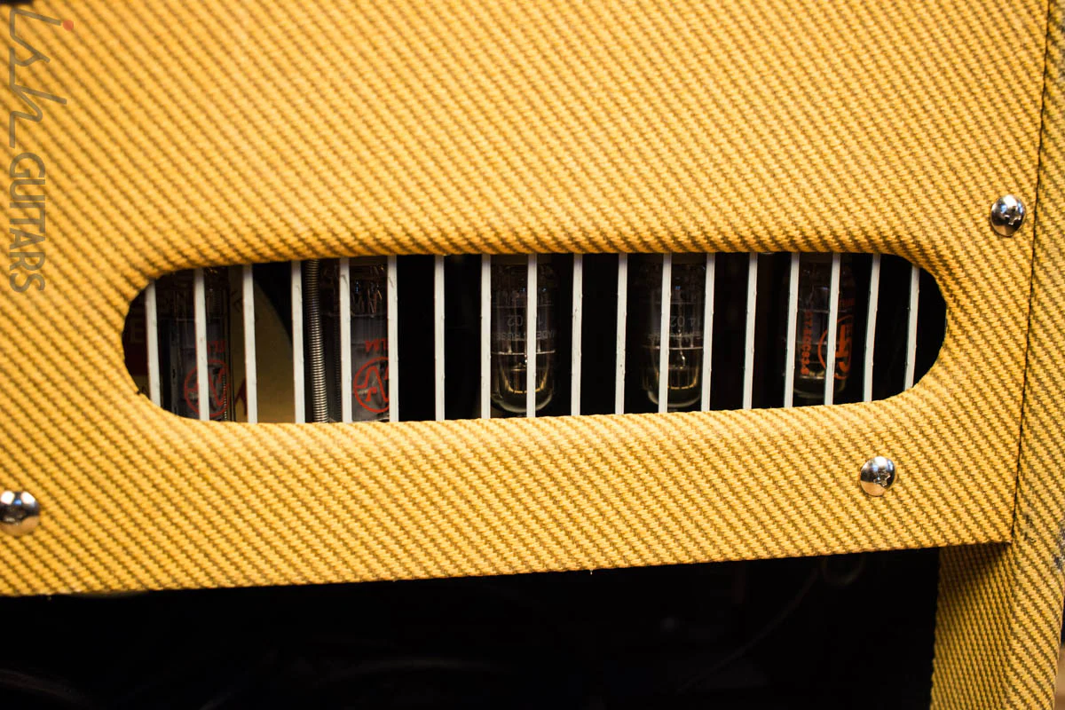 Fender Blues Junior Jr. Tweed Tube Amplifier - Image 6