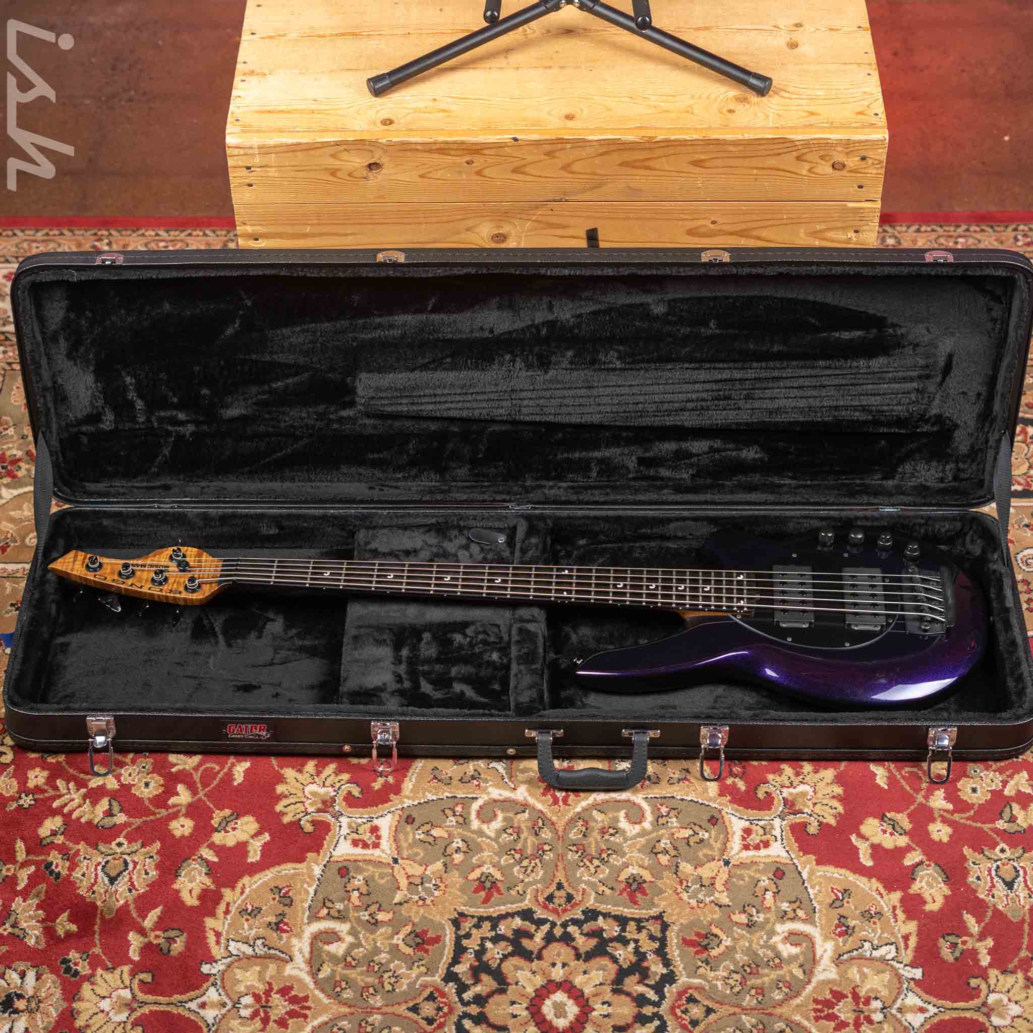 2018 Ernie Ball Music Man Bongo 5 String Limited Edition Barolo Purple - Image 19