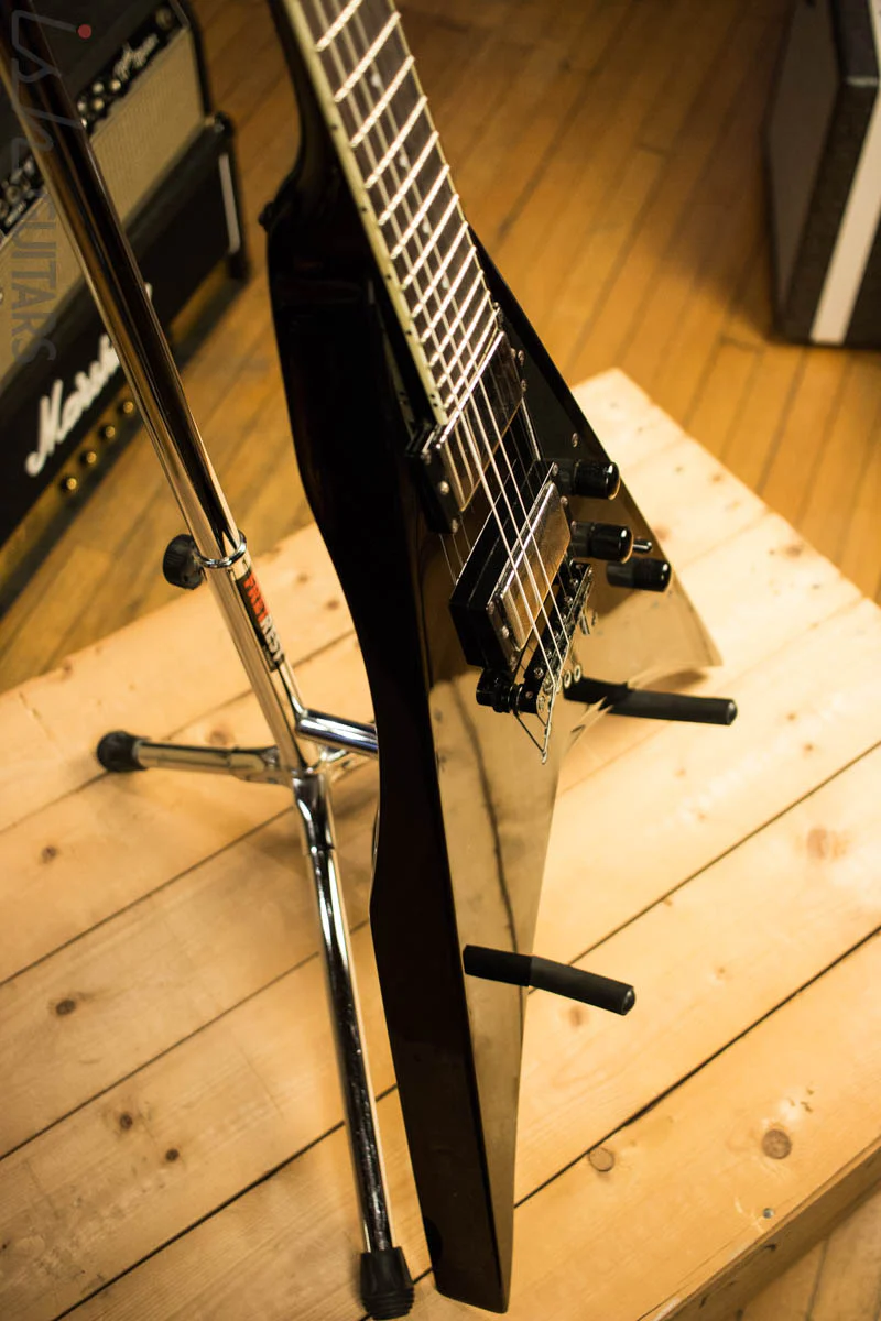ESP LTD DV8-R Dave Mustaine V - Image 7