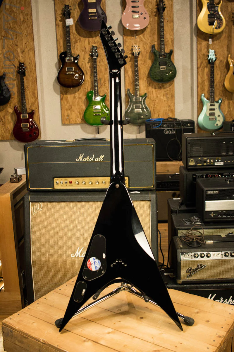 ESP LTD DV8-R Dave Mustaine V - Image 9