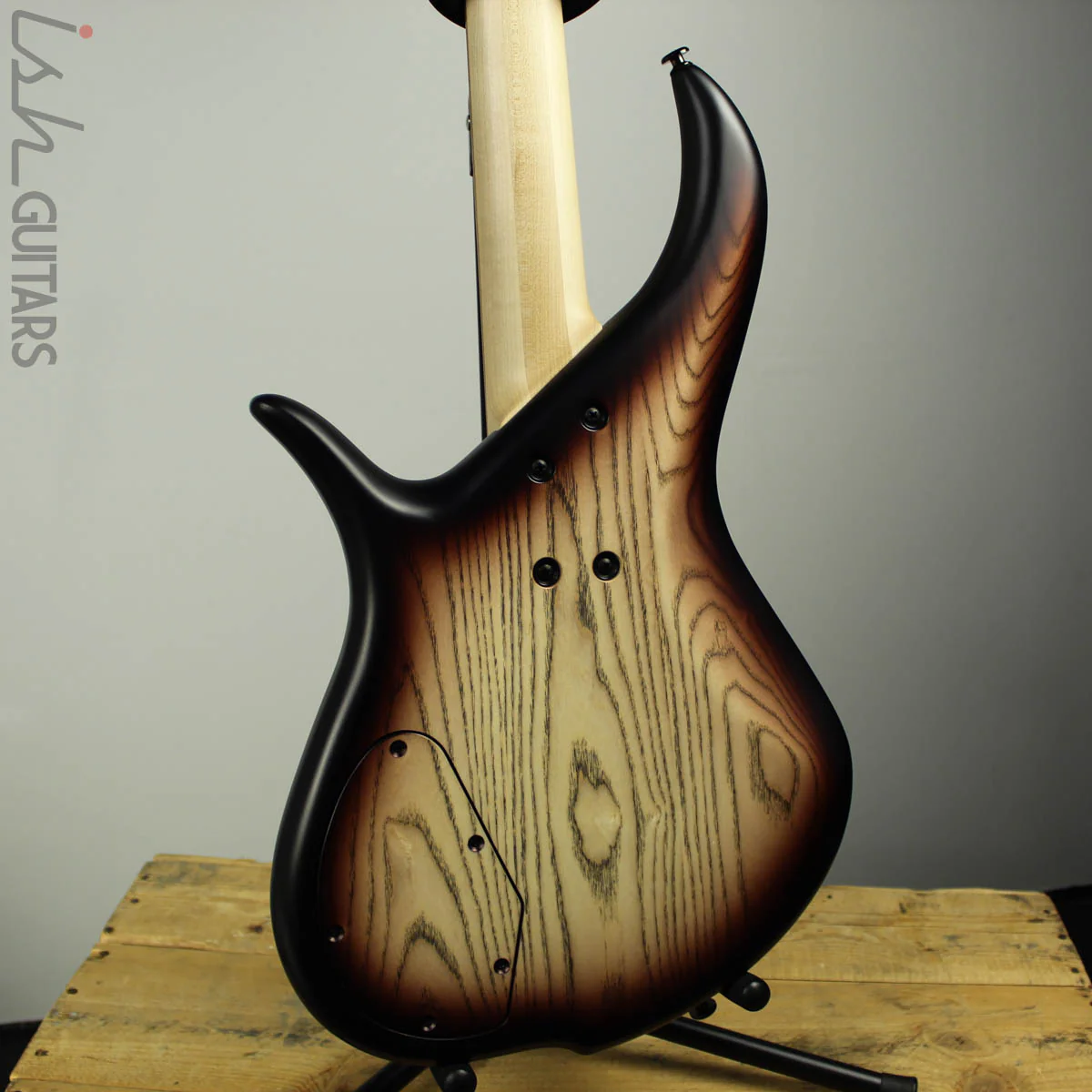 F Bass BN4 Brown Burst Matte - Image 8