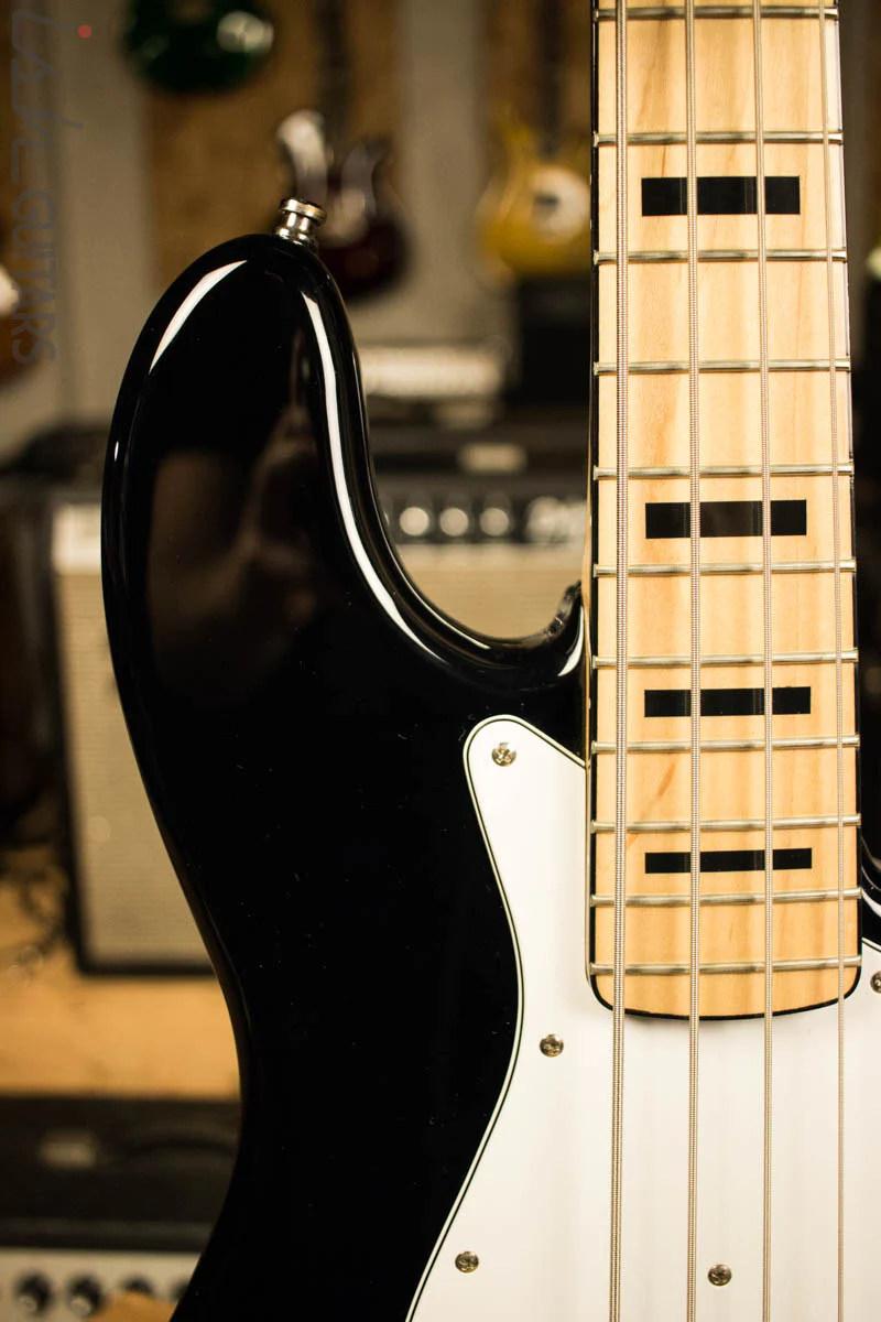 2004 Fender Geddy Lee Jazz Bass - Image 3