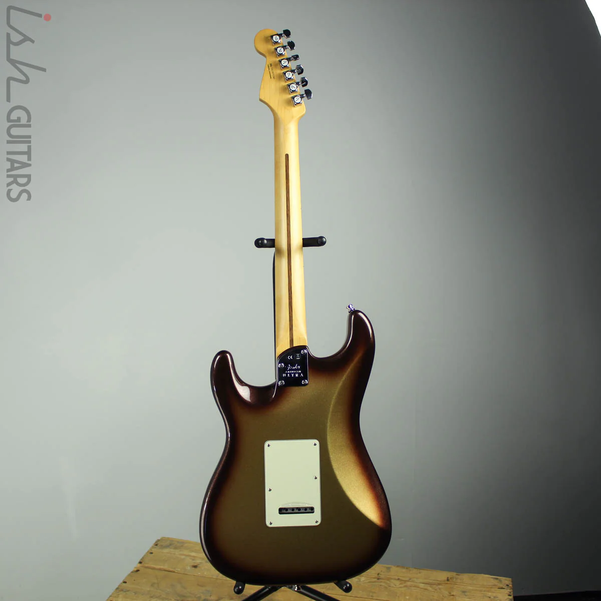 2019 Fender American Ultra Stratocaster Mocha Burst - Image 6