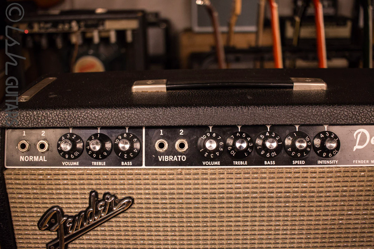 1965 Fender Deluxe Amp Non Reverb Blackface - Image 3