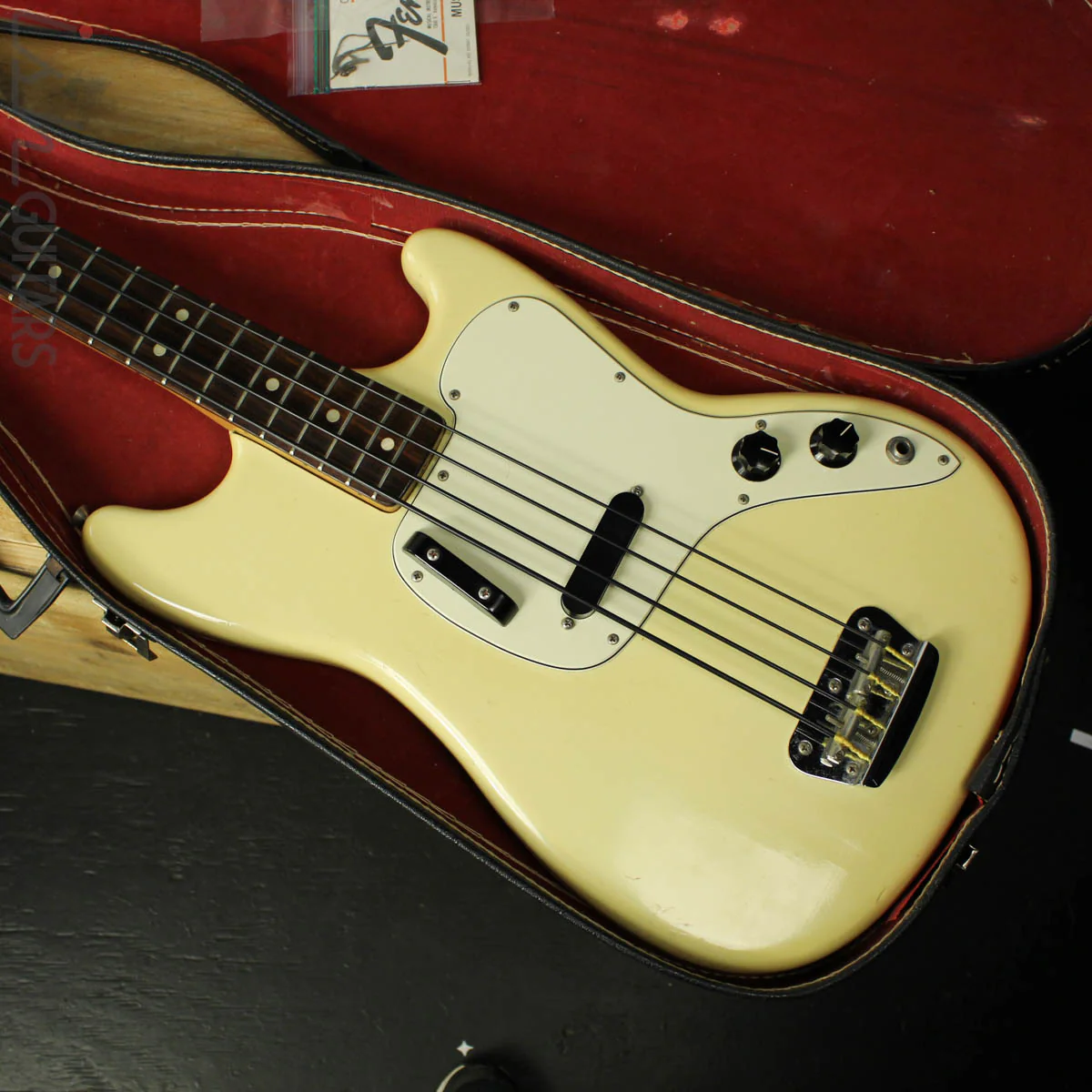 1976 Fender Musicmaster Bass Short Scale Olympic White w/OHSC - Image 13