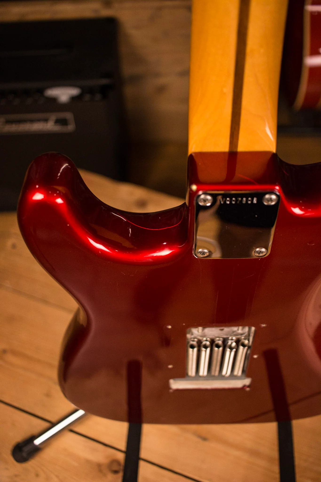1985 Fender Stratocaster 57 Reissue AVRI Fullerton Candy Apple Red Maple Fretboard - Image 9