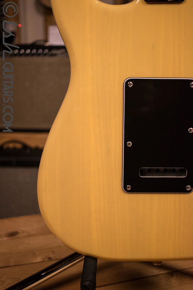 Fender Stratocaster Deluxe 2016 [Used] - Image 9