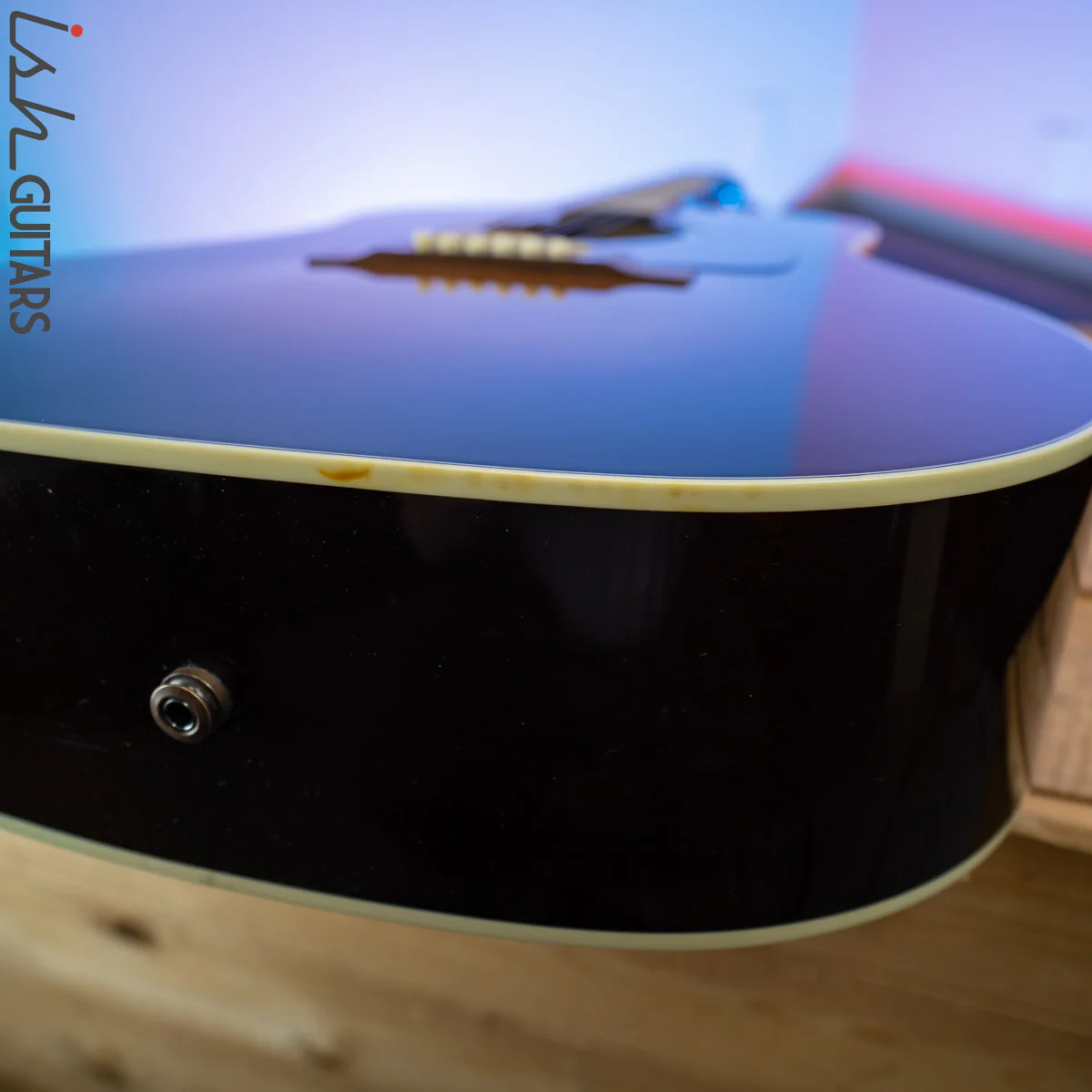 Gibson J-45 Standard - Image 11